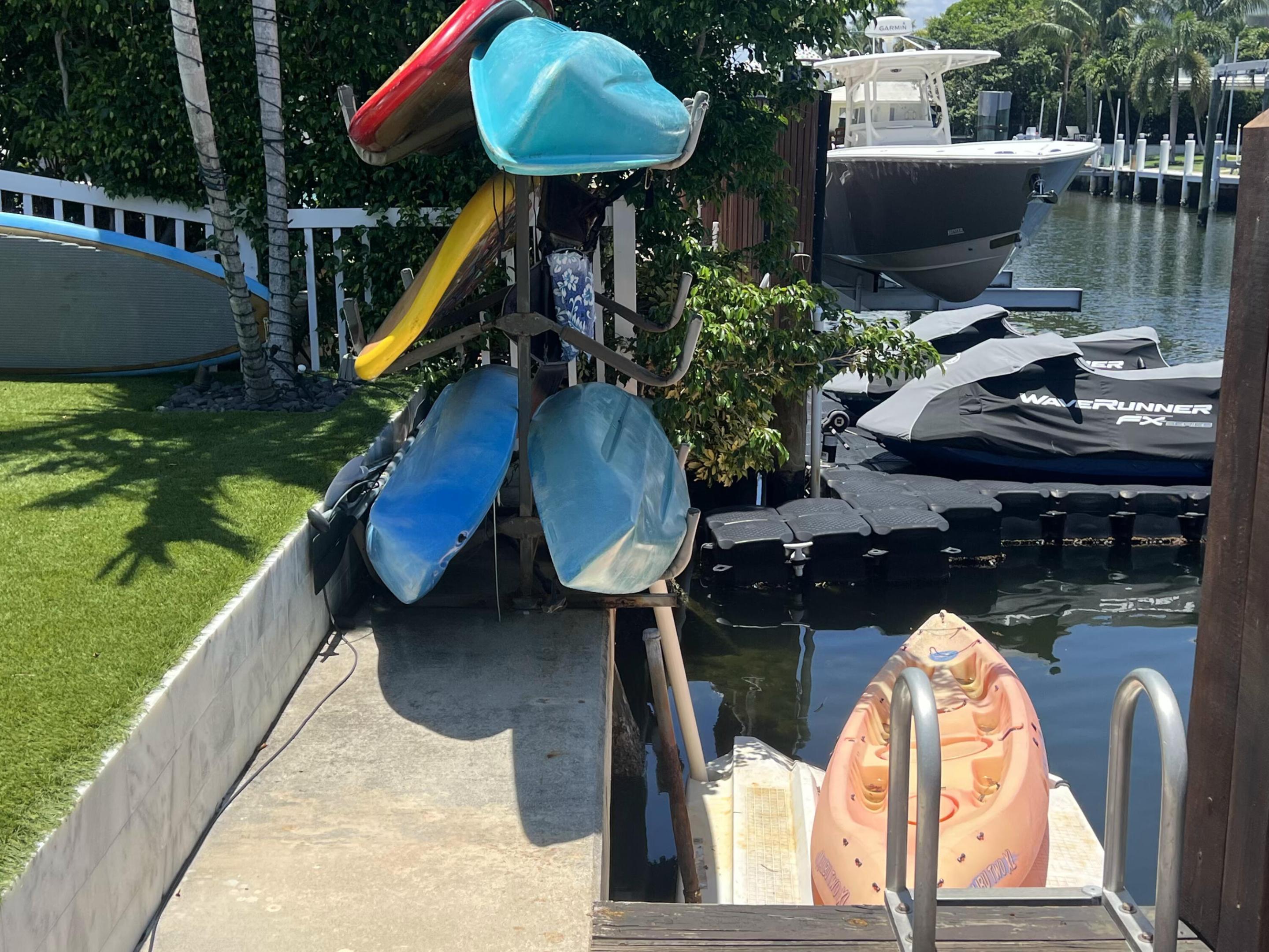 827 NE 33RD, Boca Raton FL 33431