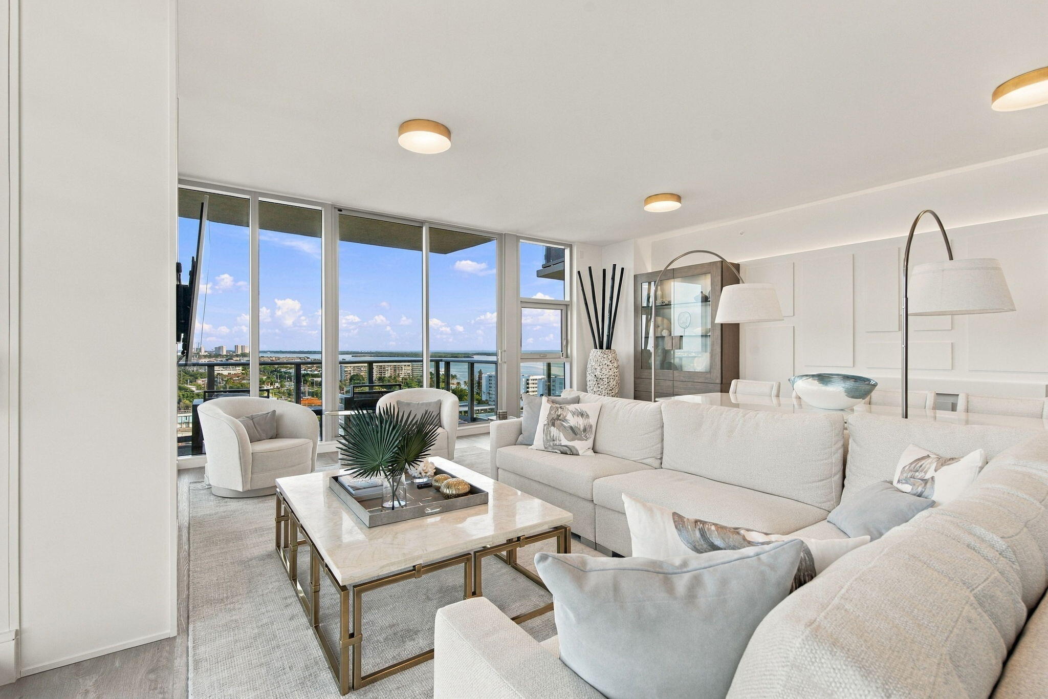 220 LAKE SHORE #1423, West Palm Beach FL 33403