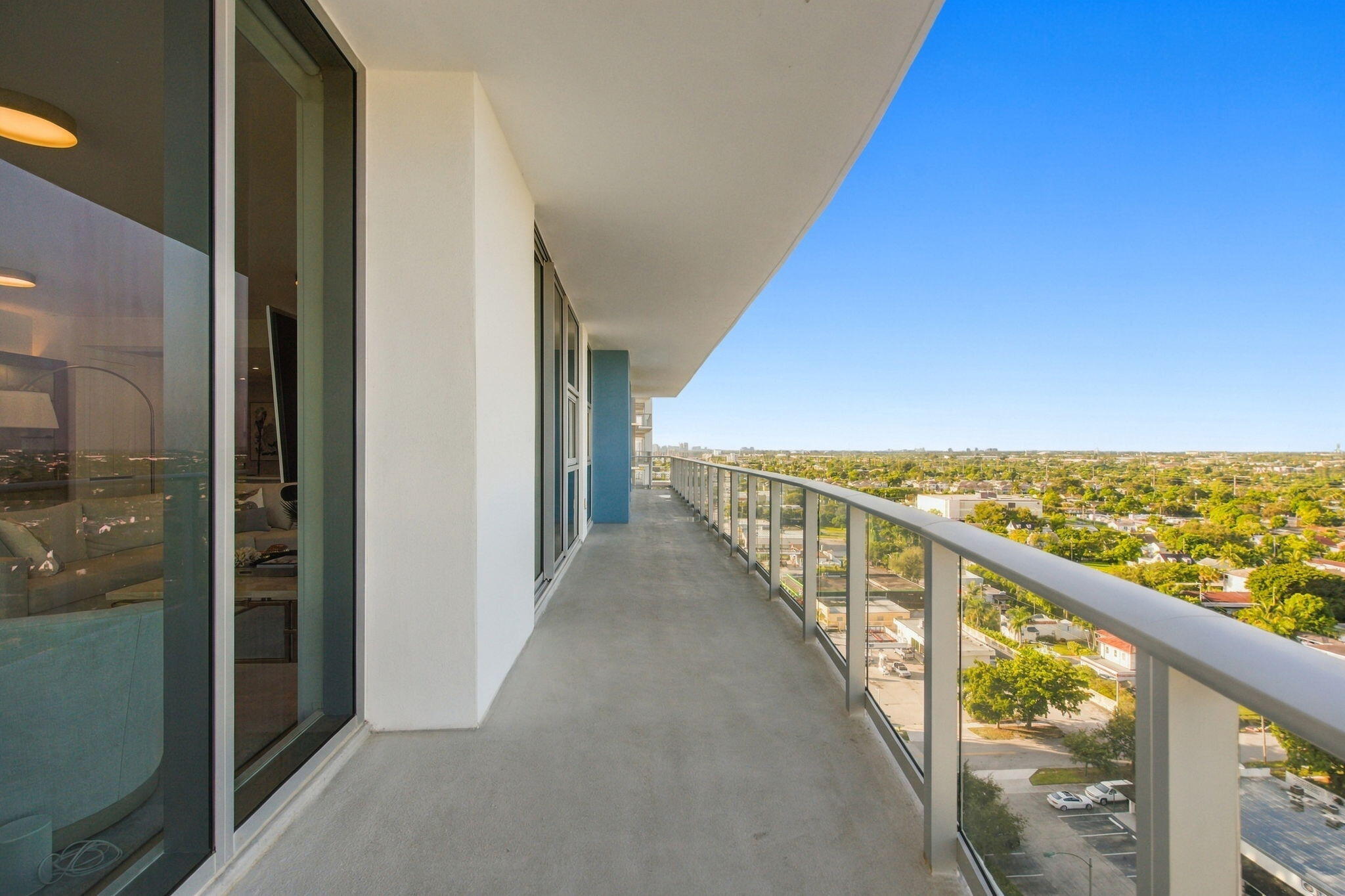 220 LAKE SHORE #1423, West Palm Beach FL 33403