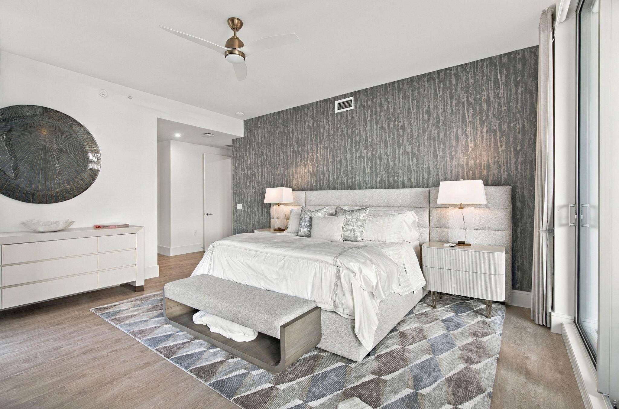 220 LAKE SHORE #1423, West Palm Beach FL 33403
