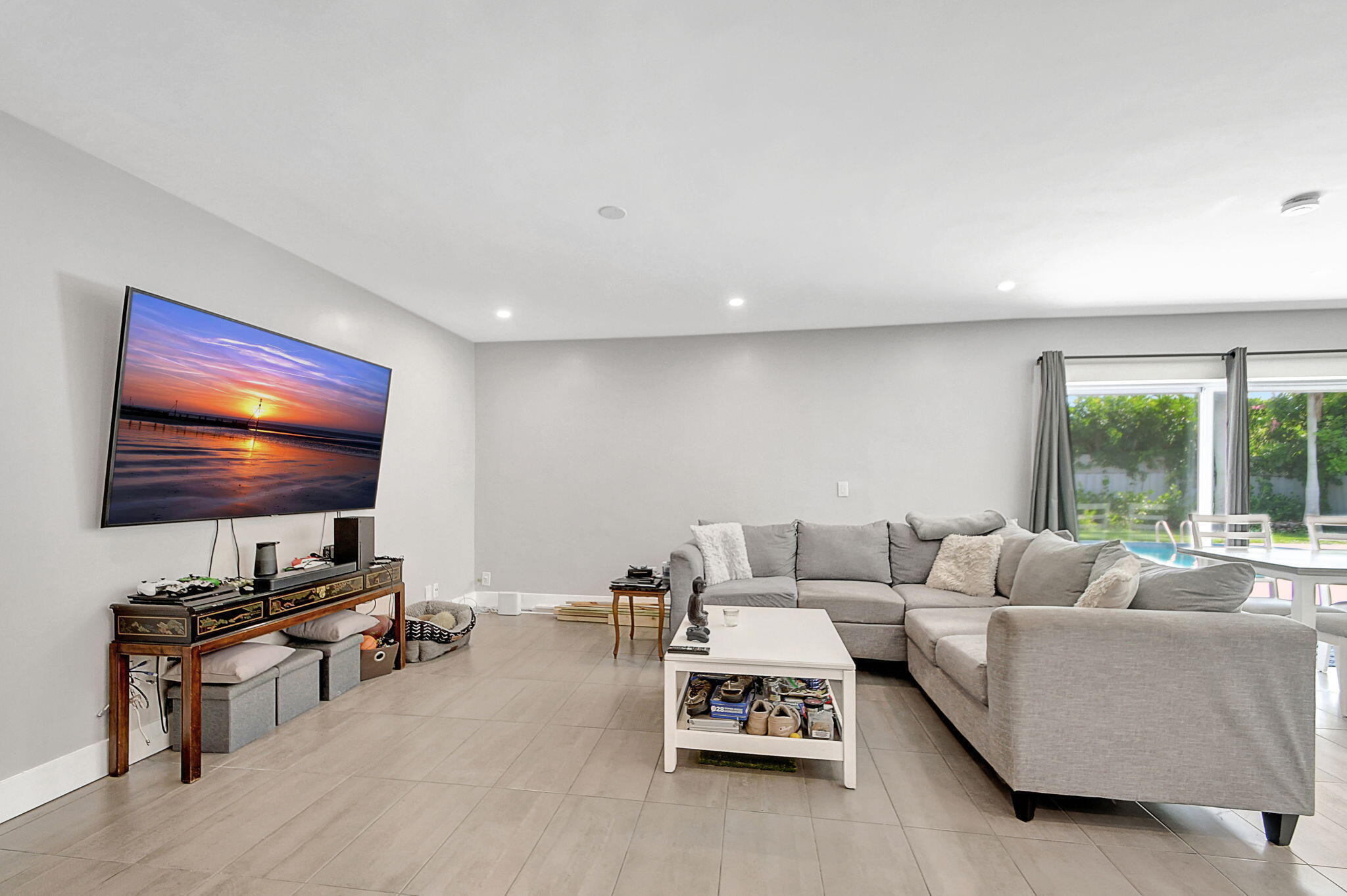1343 W OCEAN, Lantana FL 33462
