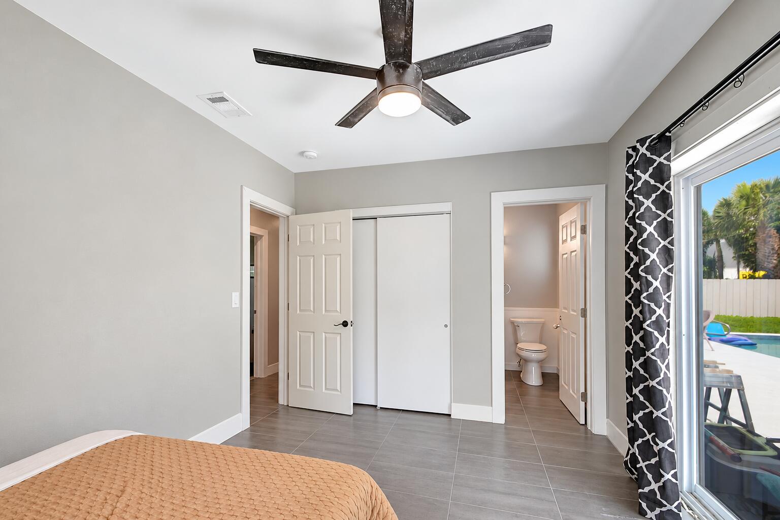 1343 W OCEAN, Lantana FL 33462