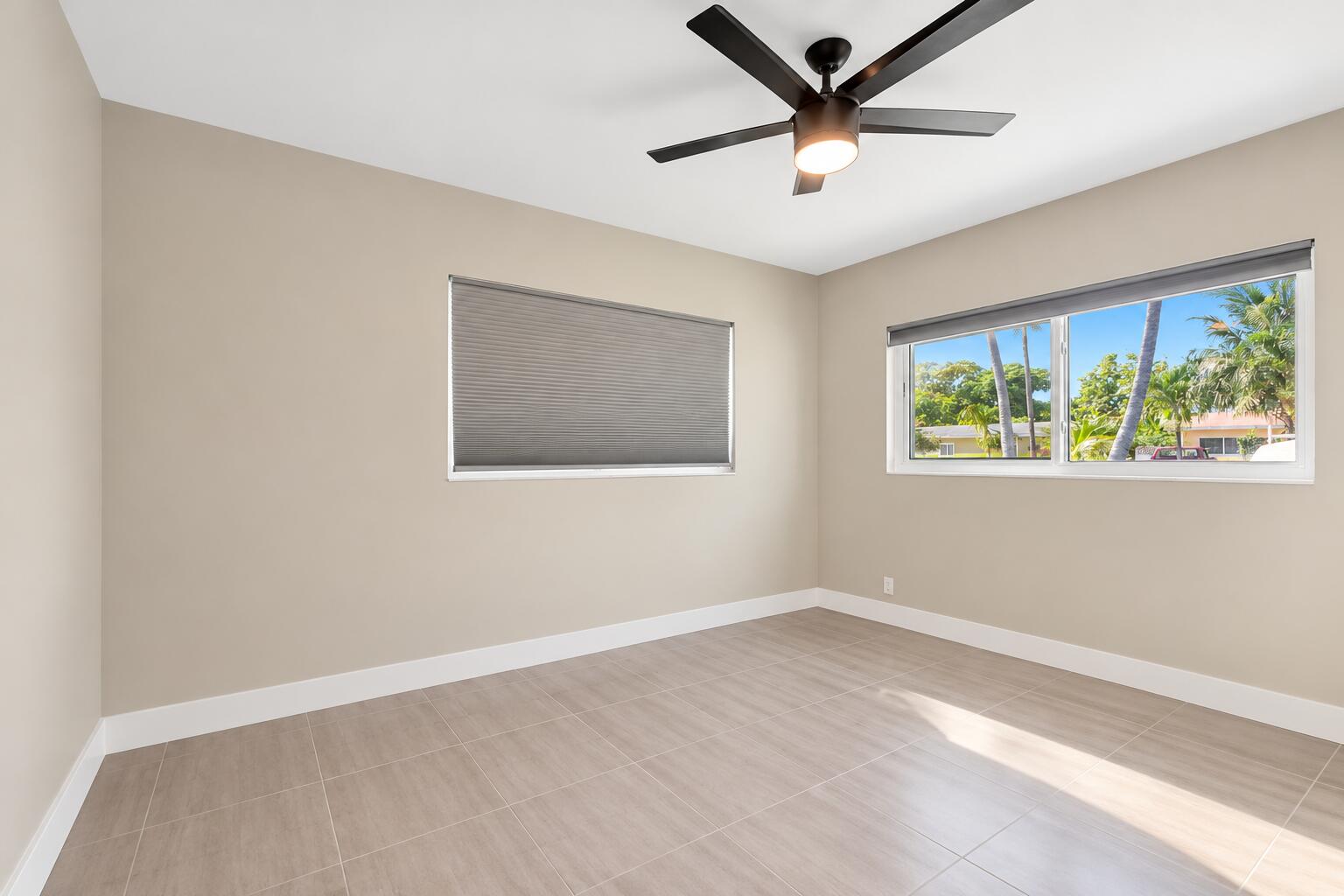 1343 W OCEAN, Lantana FL 33462