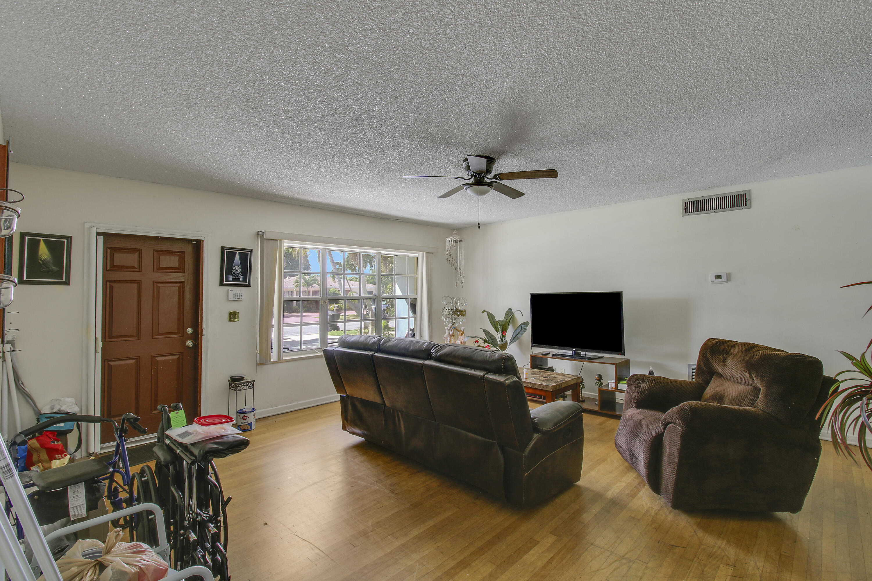 1744 Crestwood, Lake Worth FL 33460