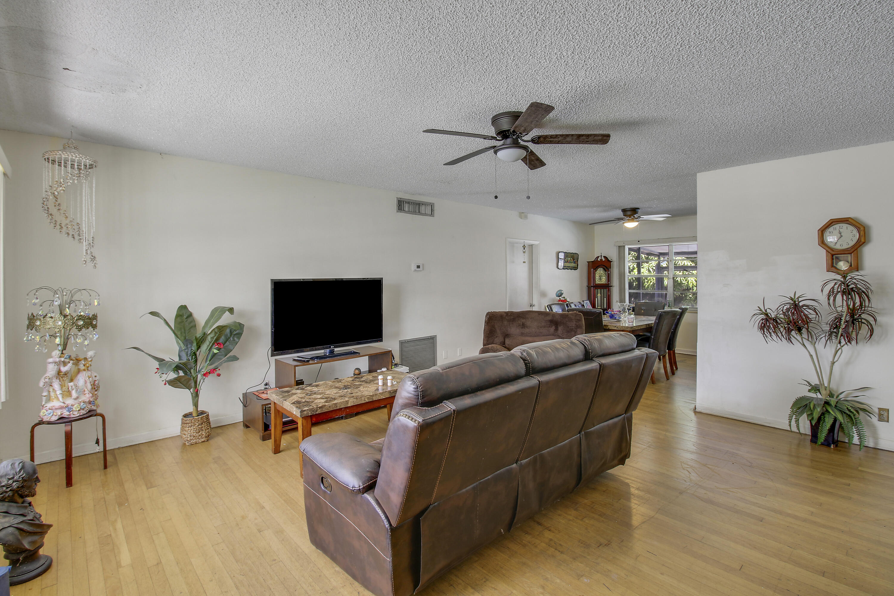 1744 Crestwood, Lake Worth FL 33460