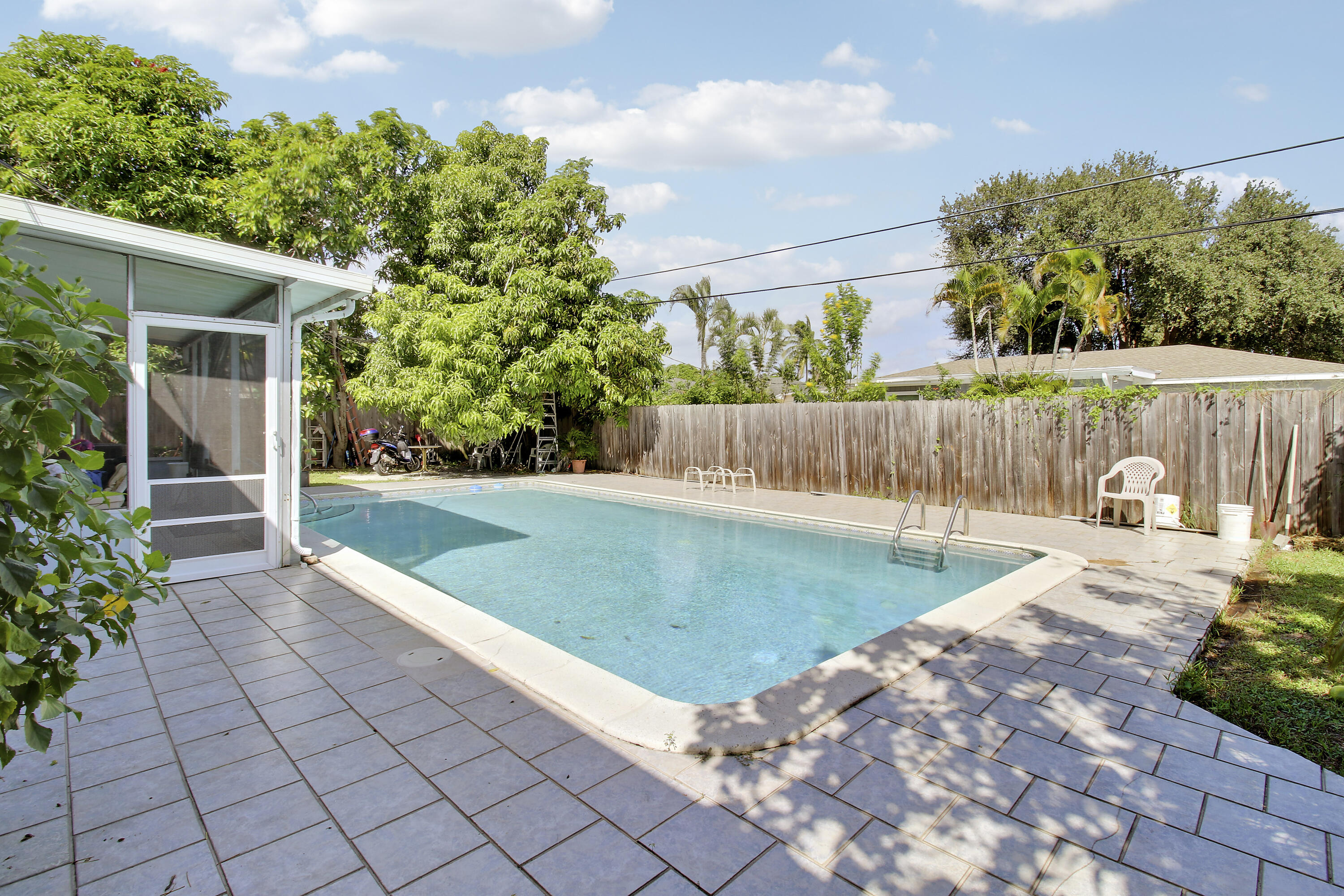 1744 Crestwood, Lake Worth FL 33460