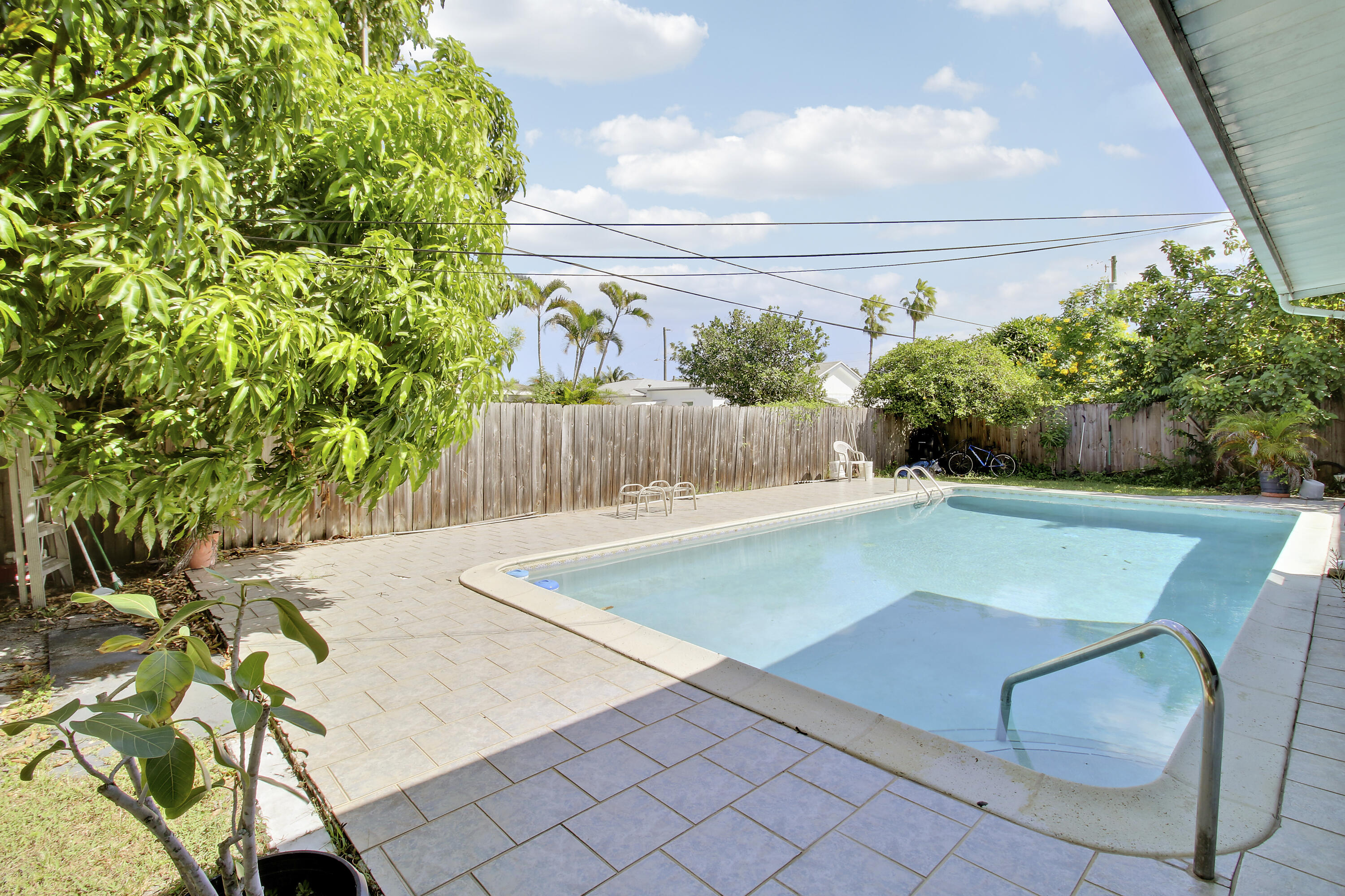 1744 Crestwood, Lake Worth FL 33460