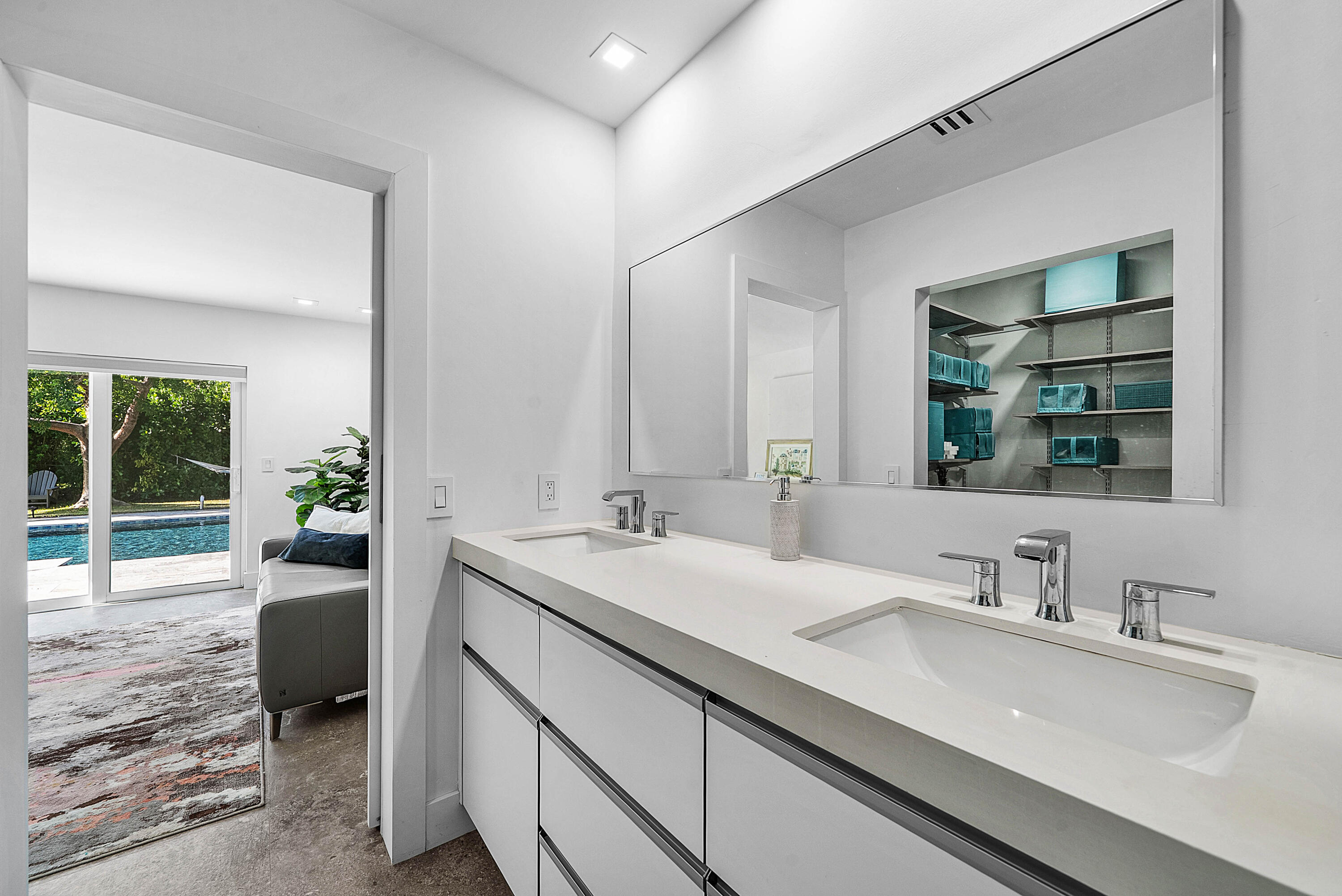 249 Gleneagles, Atlantis FL 33462