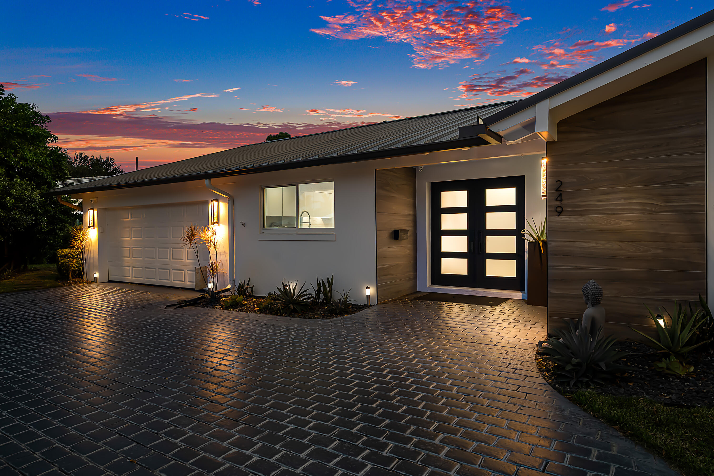249 Gleneagles, Atlantis FL 33462