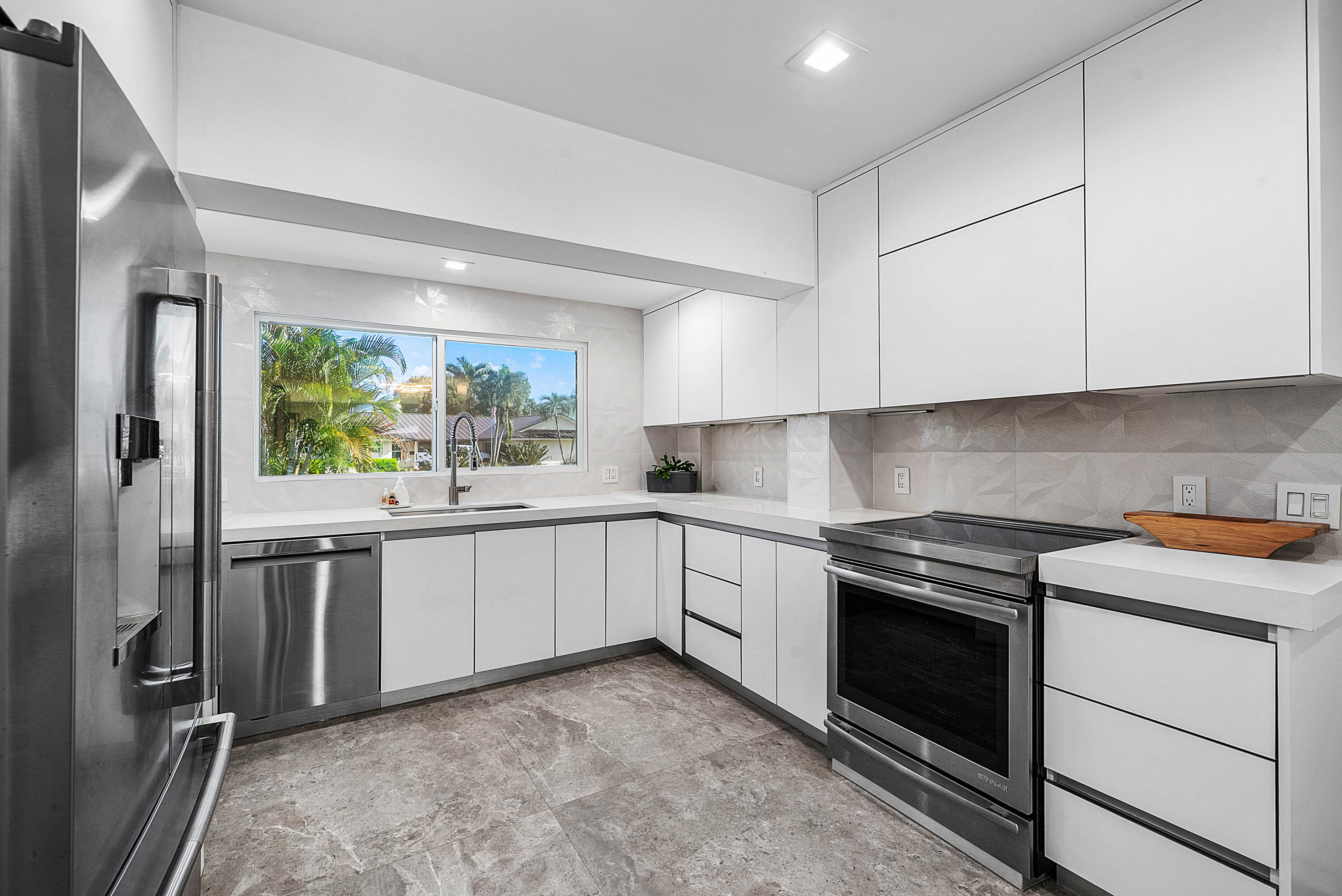 249 Gleneagles, Atlantis FL 33462