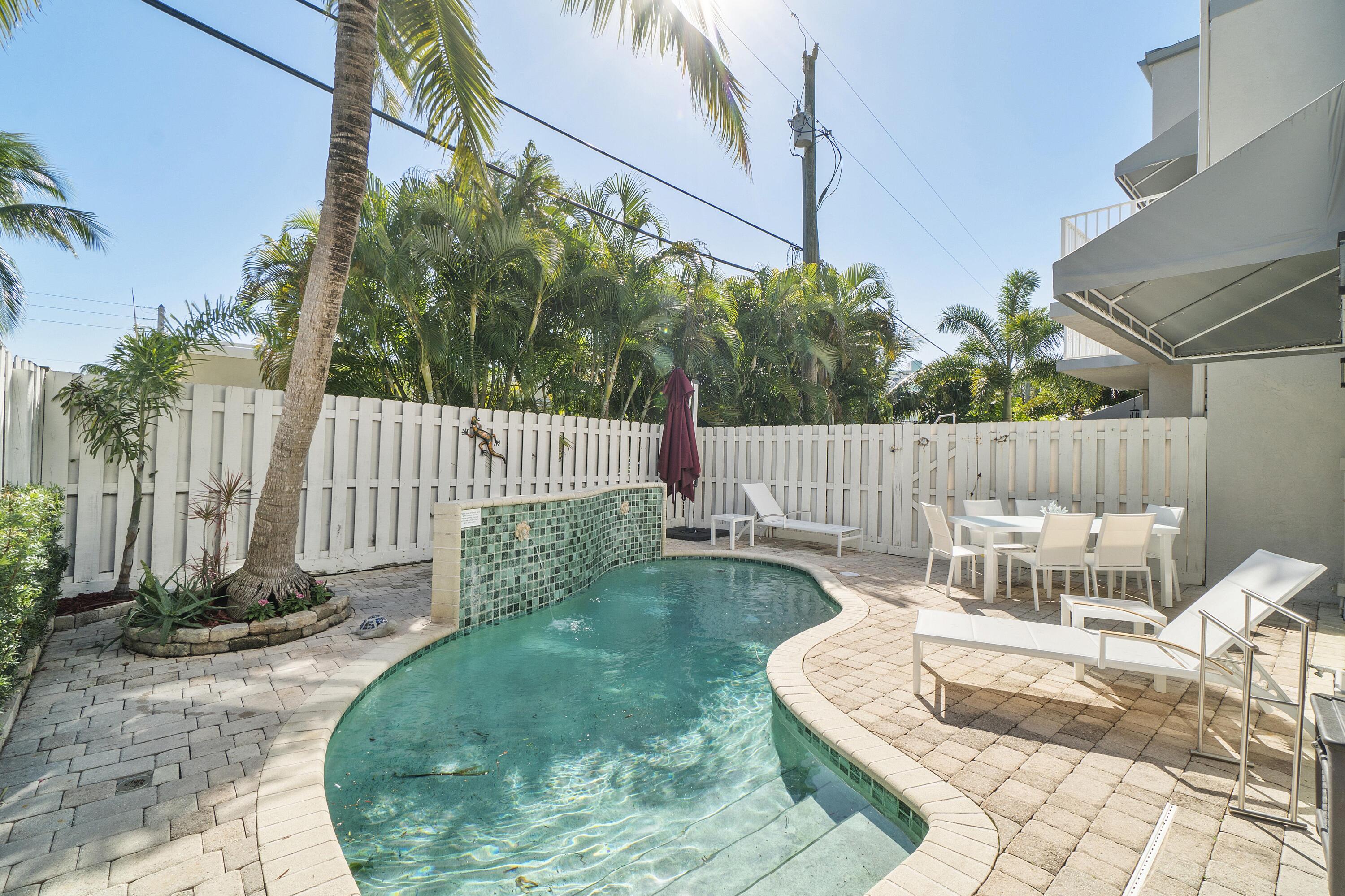 4218 Sea Grape, Lauderdale By The Sea FL 33308