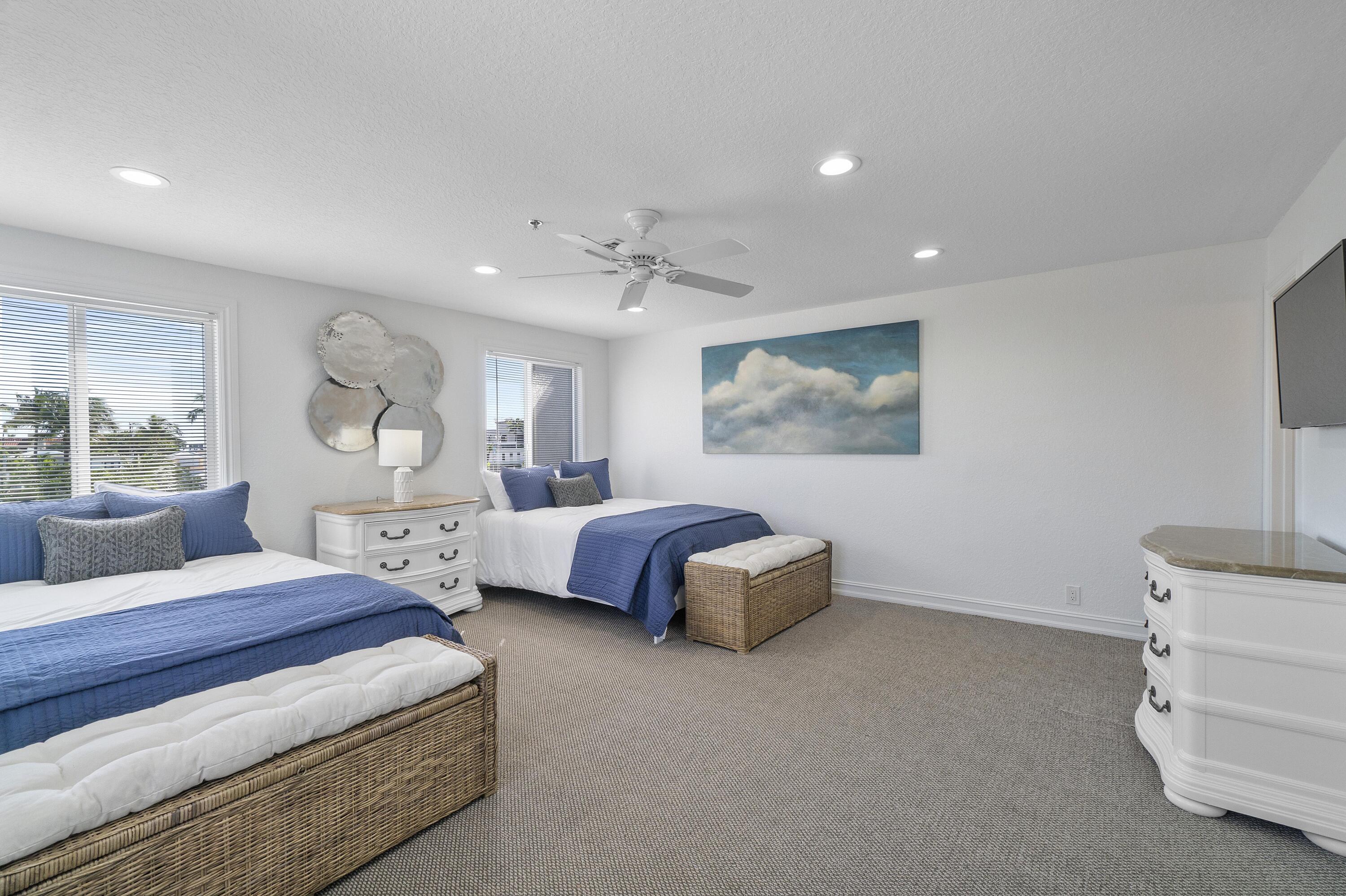 4218 Sea Grape, Lauderdale By The Sea FL 33308