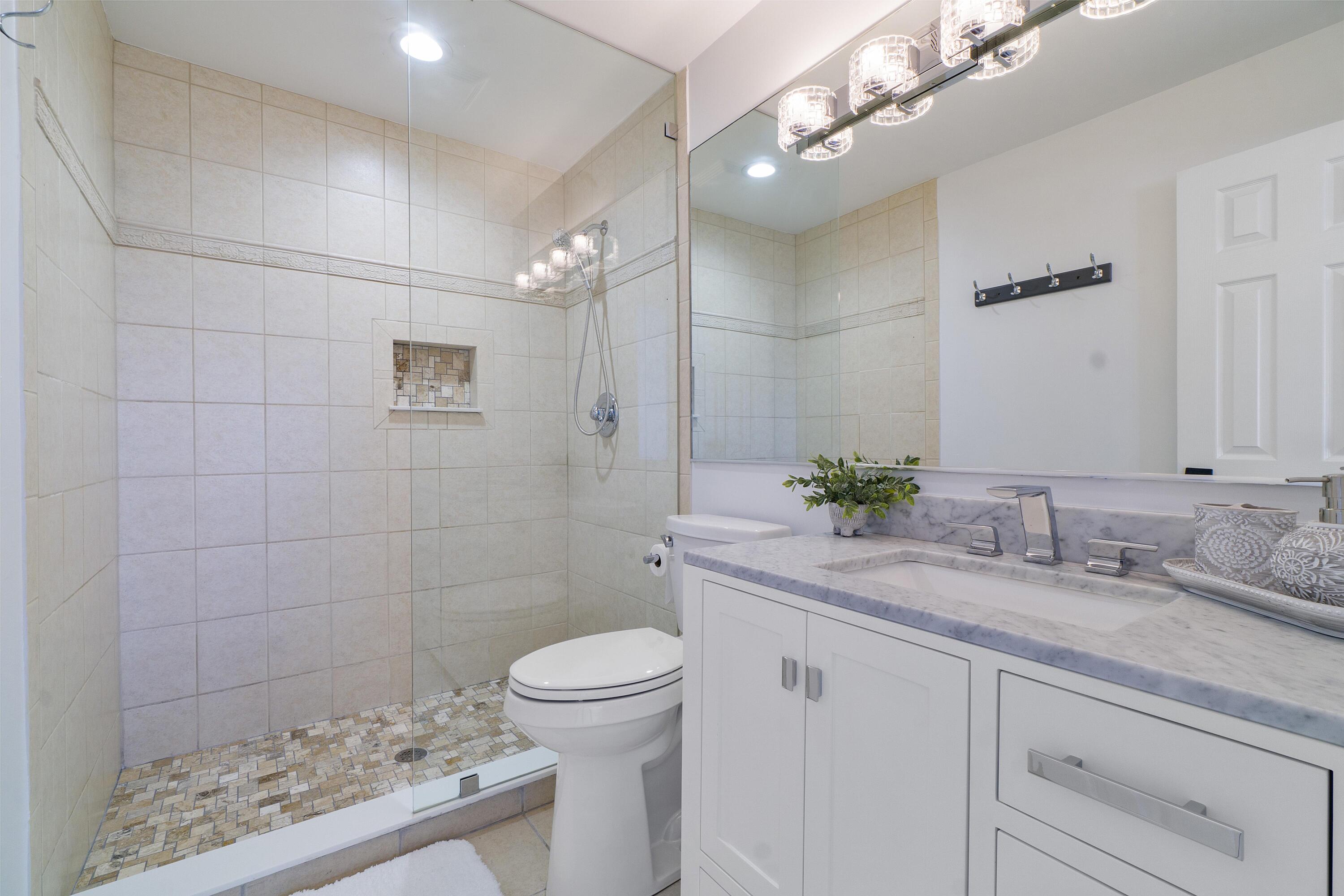 4218 Sea Grape, Lauderdale By The Sea FL 33308