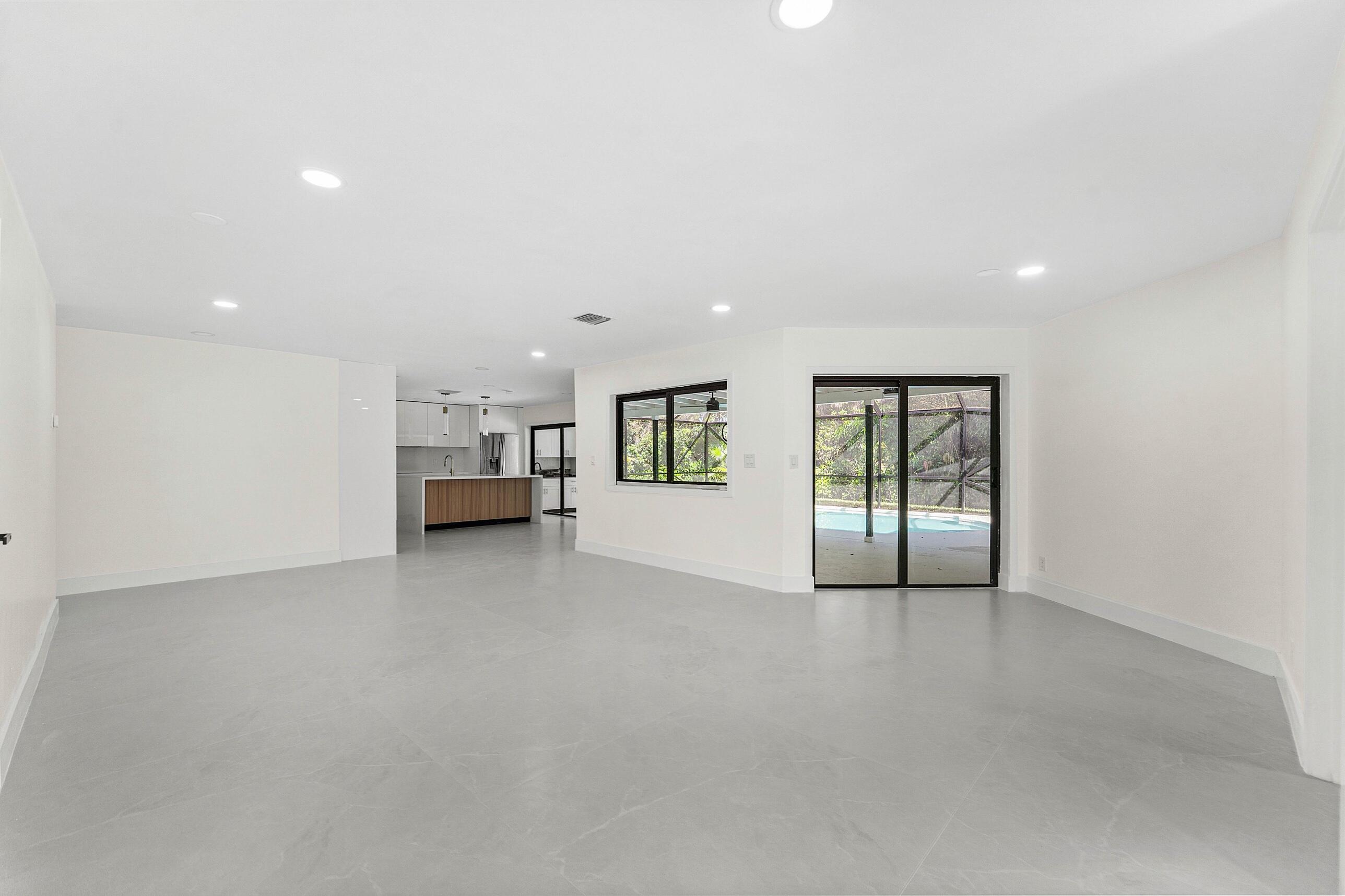 10264 Crosswind, Boca Raton FL 33498