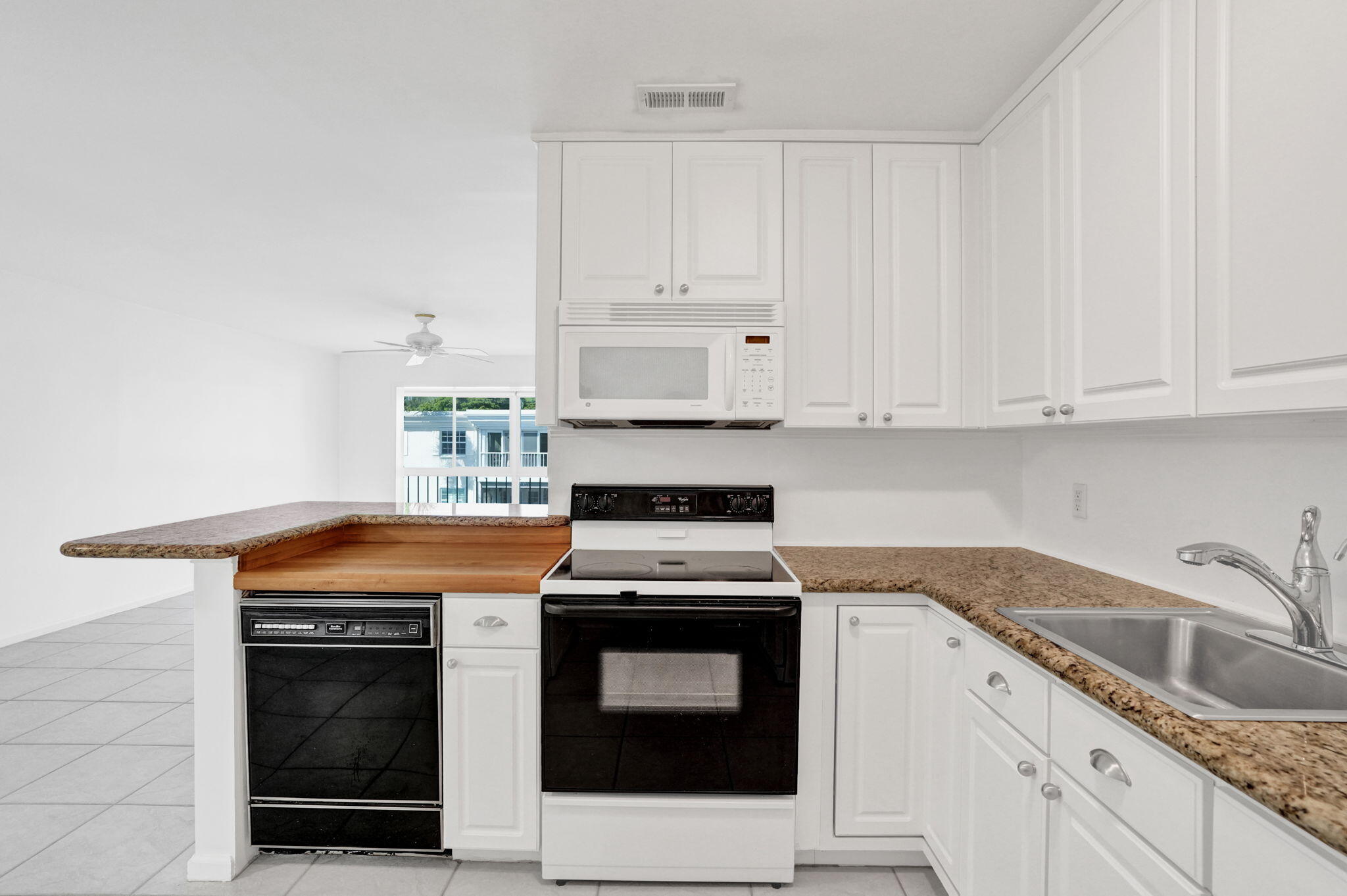 6469 BAY CLUB #3, Fort Lauderdale FL 33308