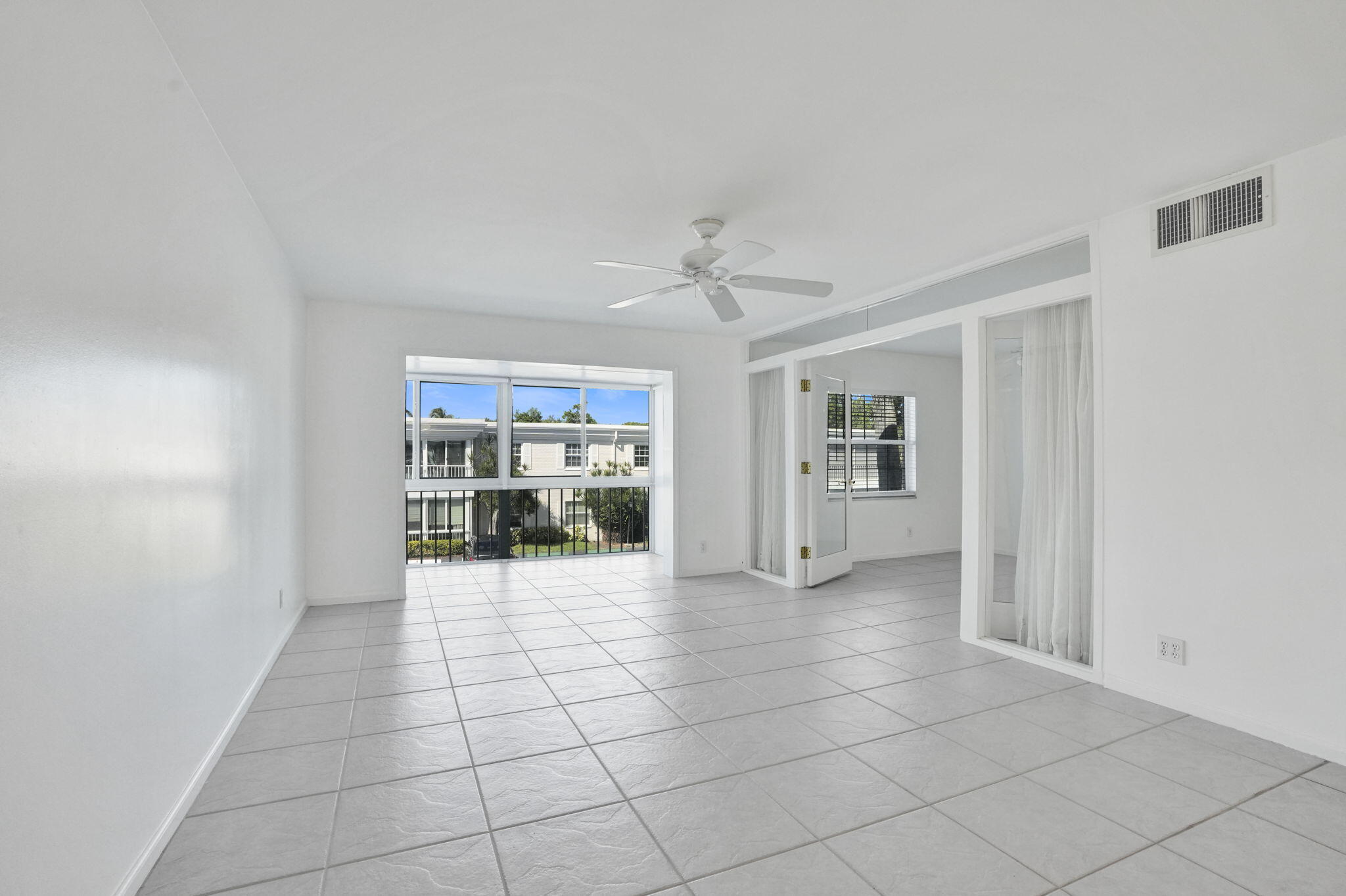 6469 BAY CLUB #3, Fort Lauderdale FL 33308