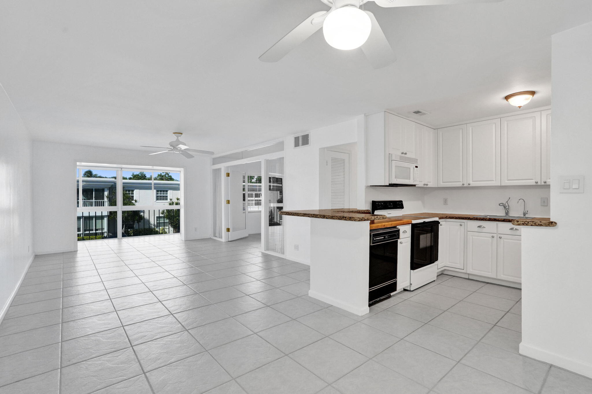 6469 BAY CLUB #3, Fort Lauderdale FL 33308