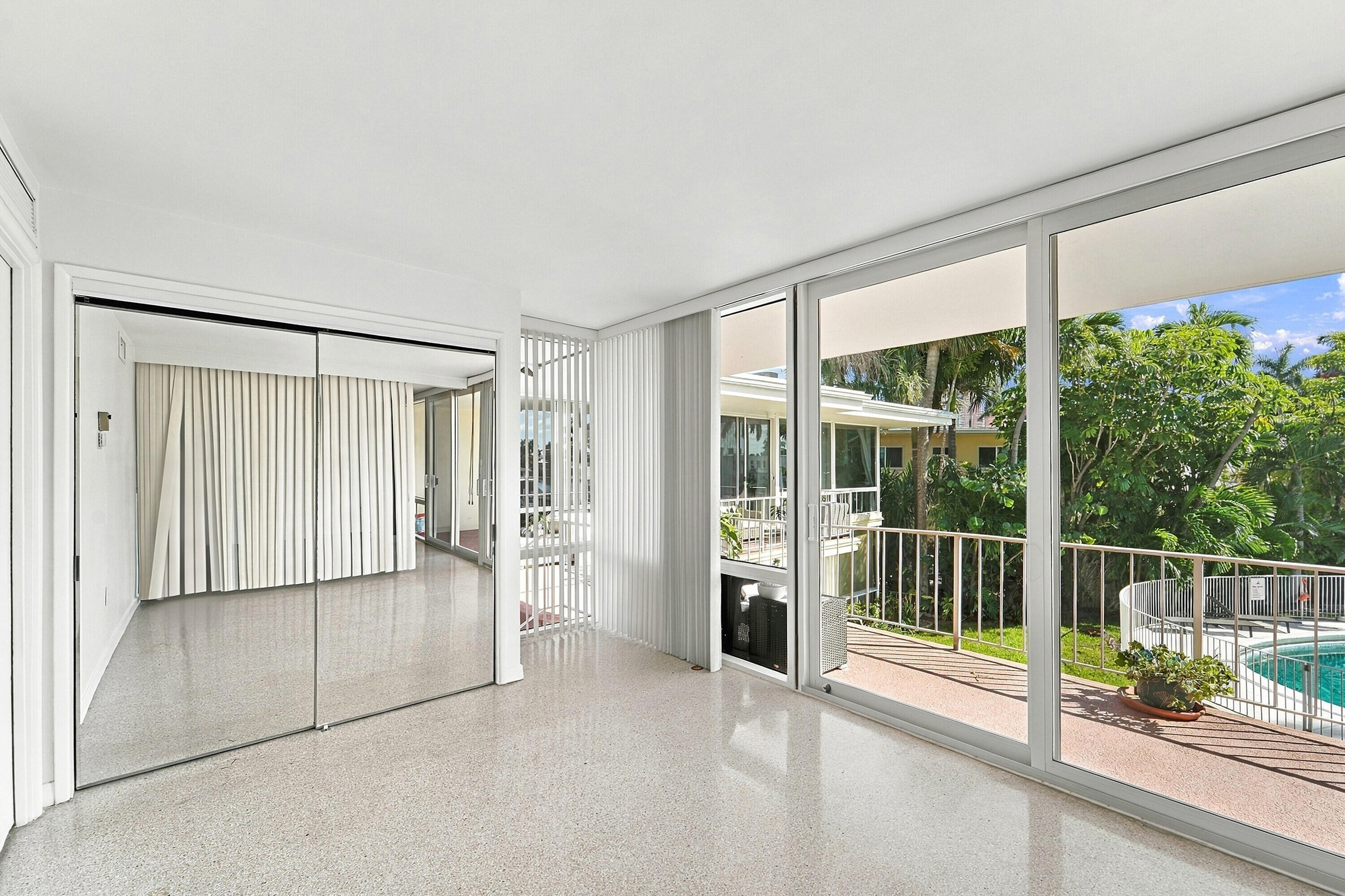 2725 NE 32ND #7, Fort Lauderdale FL 33308