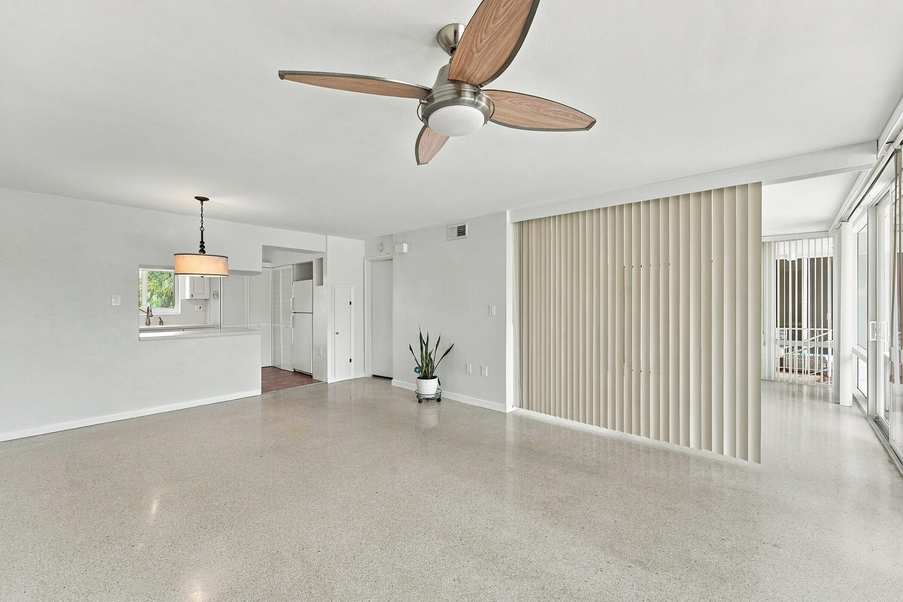 2725 NE 32ND #7, Fort Lauderdale FL 33308