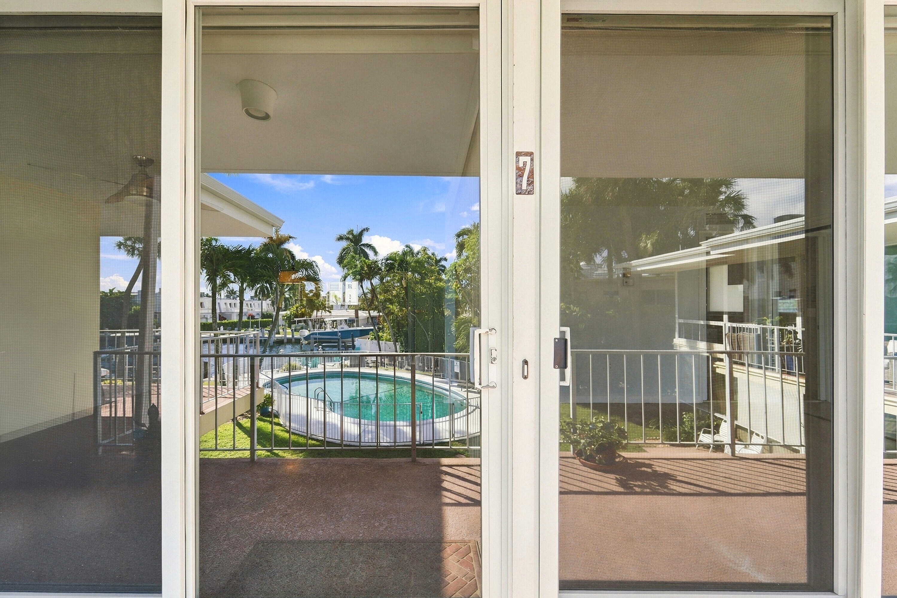 2725 NE 32ND #7, Fort Lauderdale FL 33308