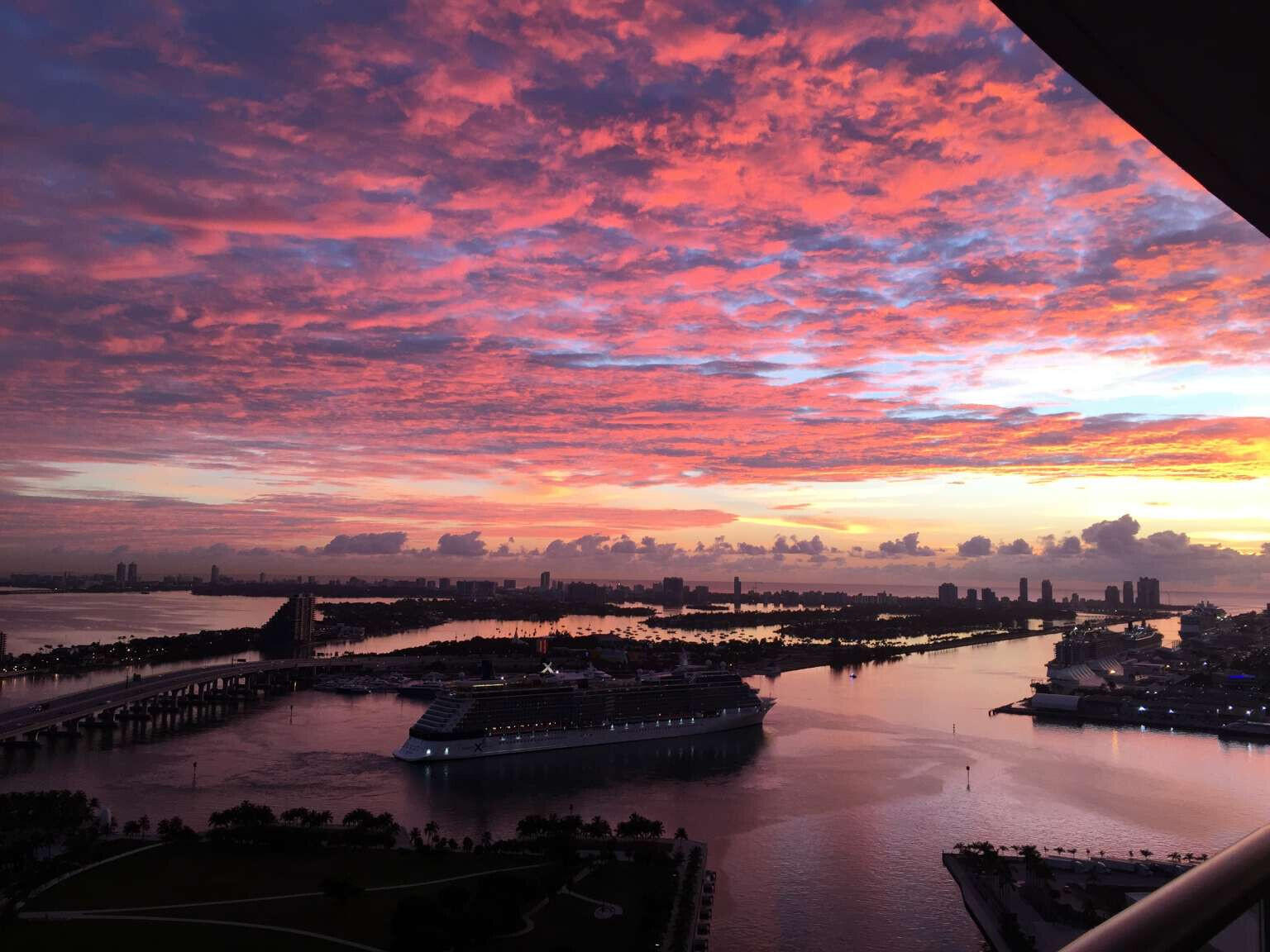 888 BISCAYNE #3712, Miami FL 33132