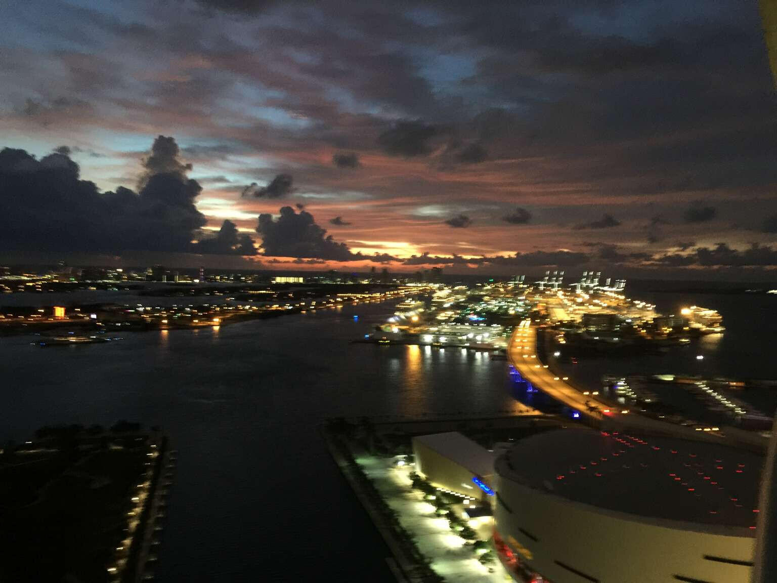 888 BISCAYNE #3712, Miami FL 33132