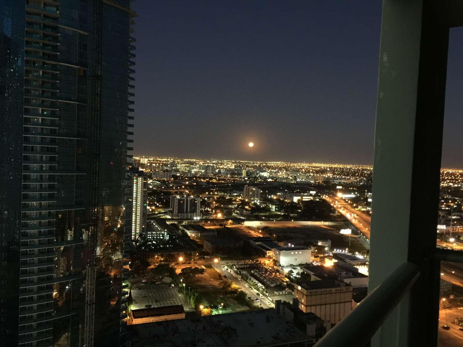 888 BISCAYNE #3712, Miami FL 33132