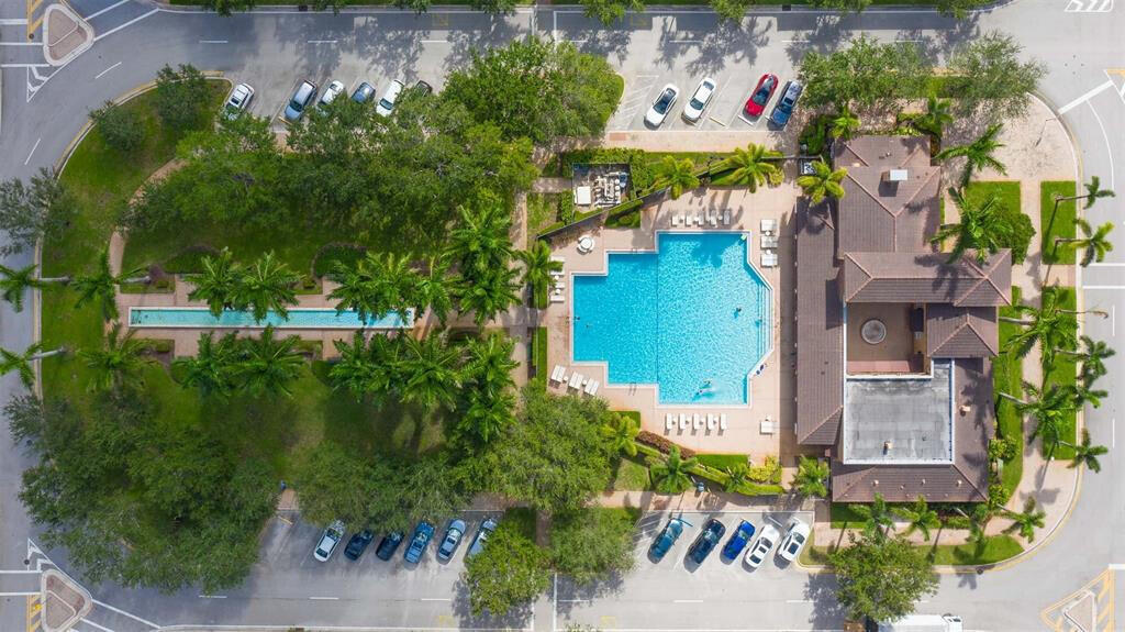 408 SW 147th #5004, Pembroke Pines FL 33027