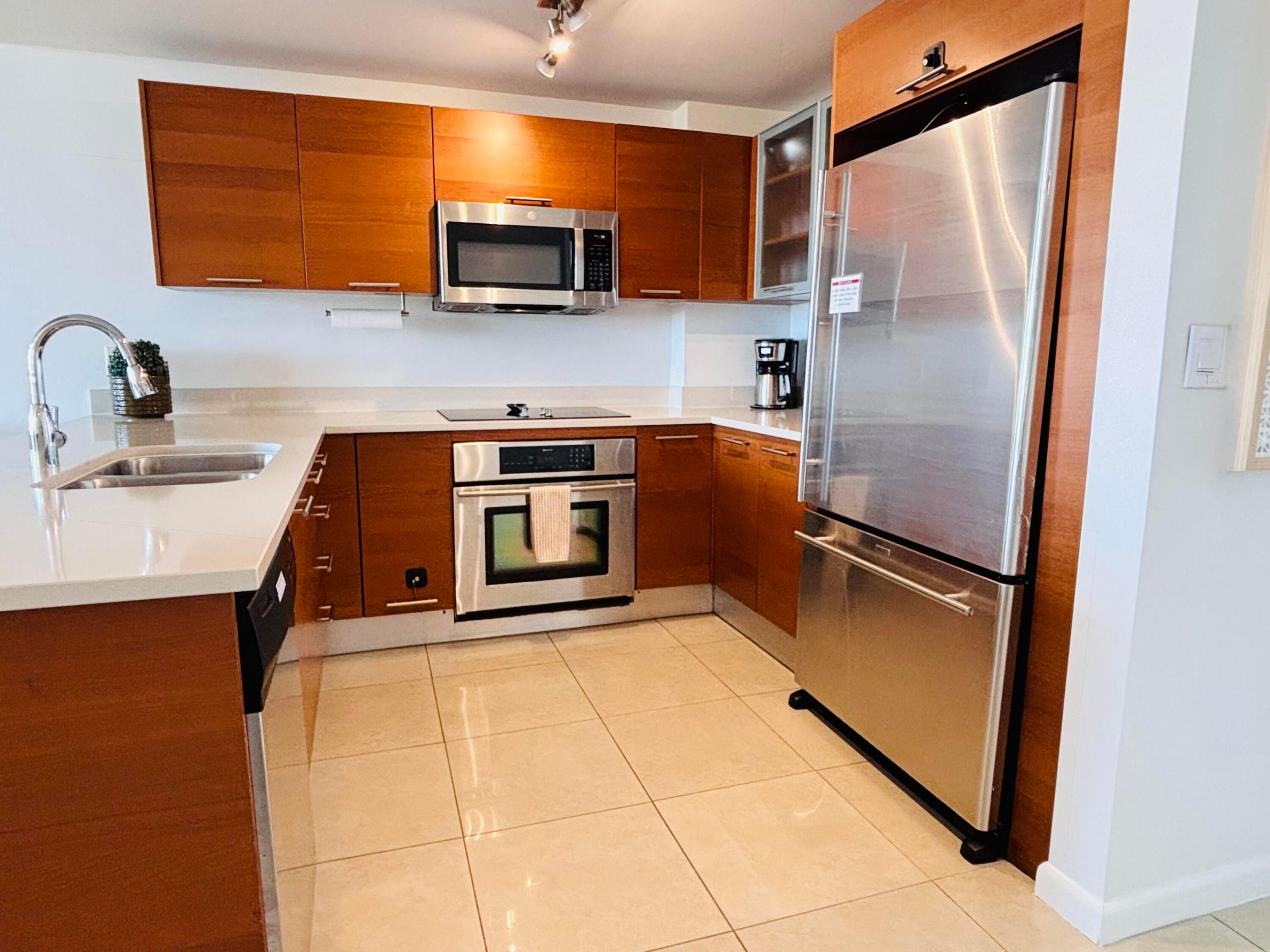 3250 NE 1st #710, Miami FL 33137