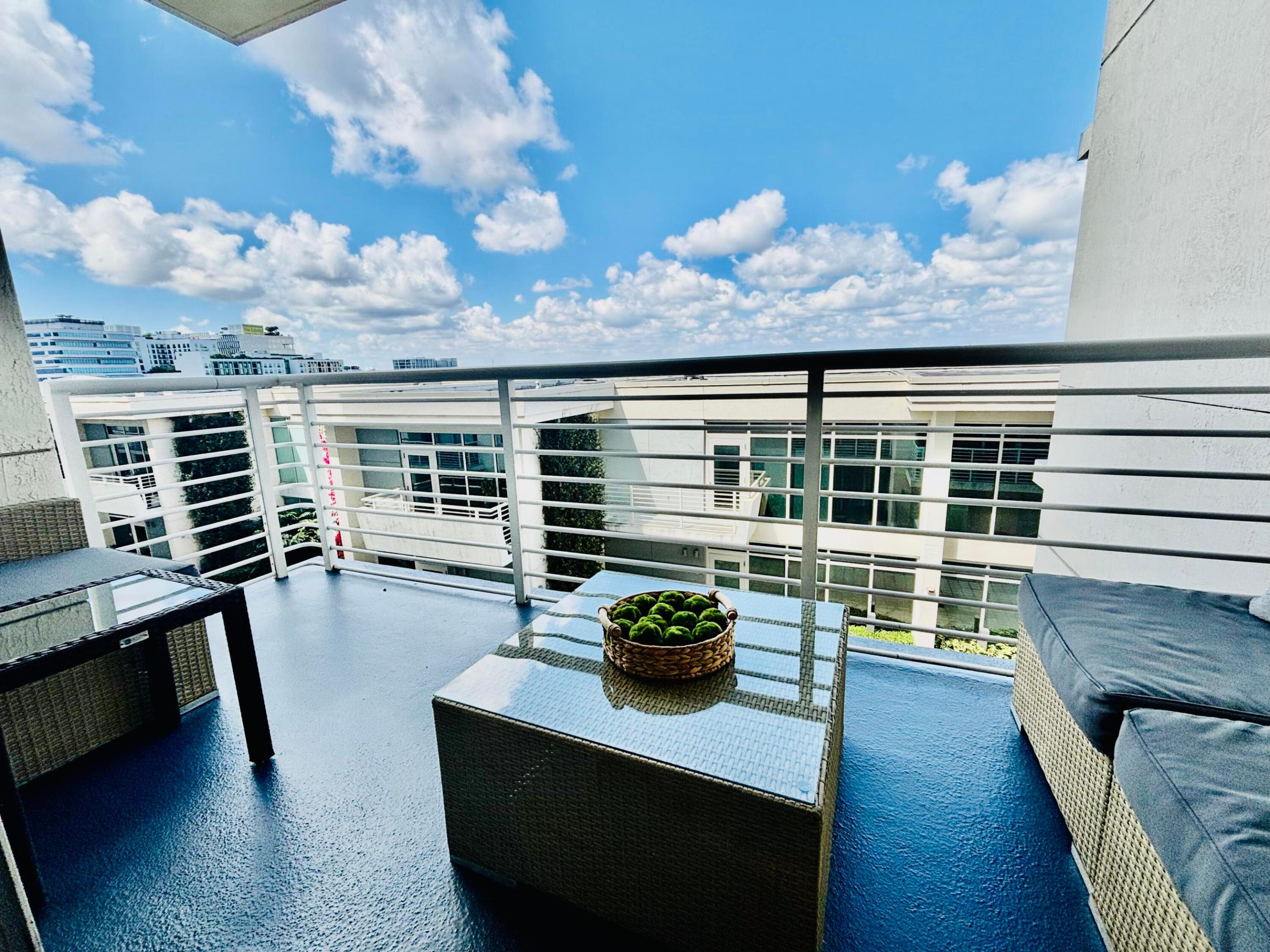 3250 NE 1st #710, Miami FL 33137