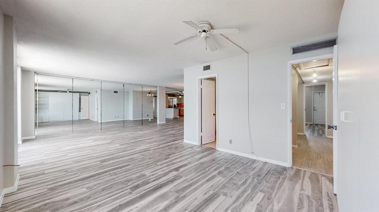1051 HILLSBORO MILE #905E, Hillsboro Beach FL 33062