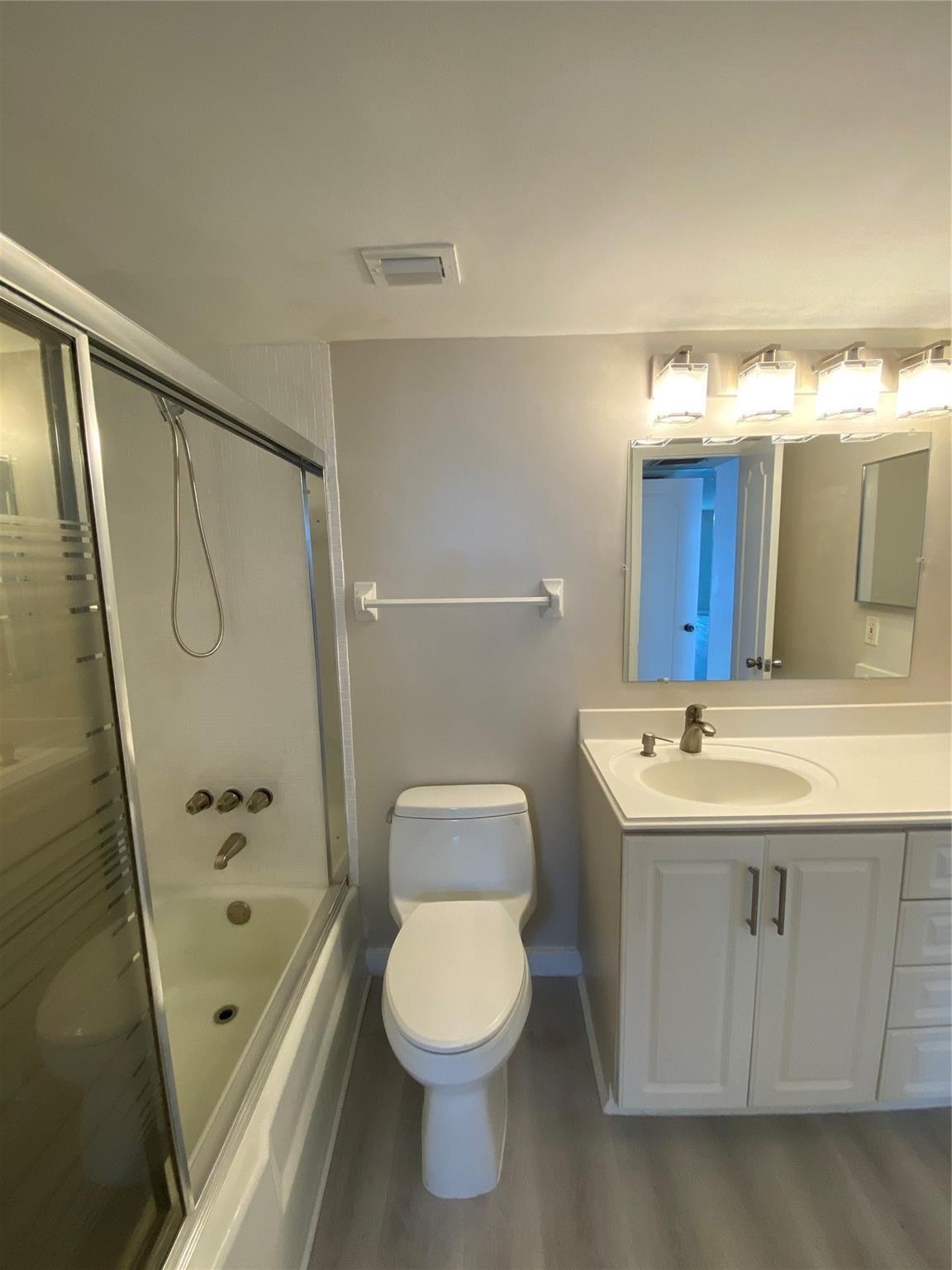1051 HILLSBORO MILE #905E, Hillsboro Beach FL 33062