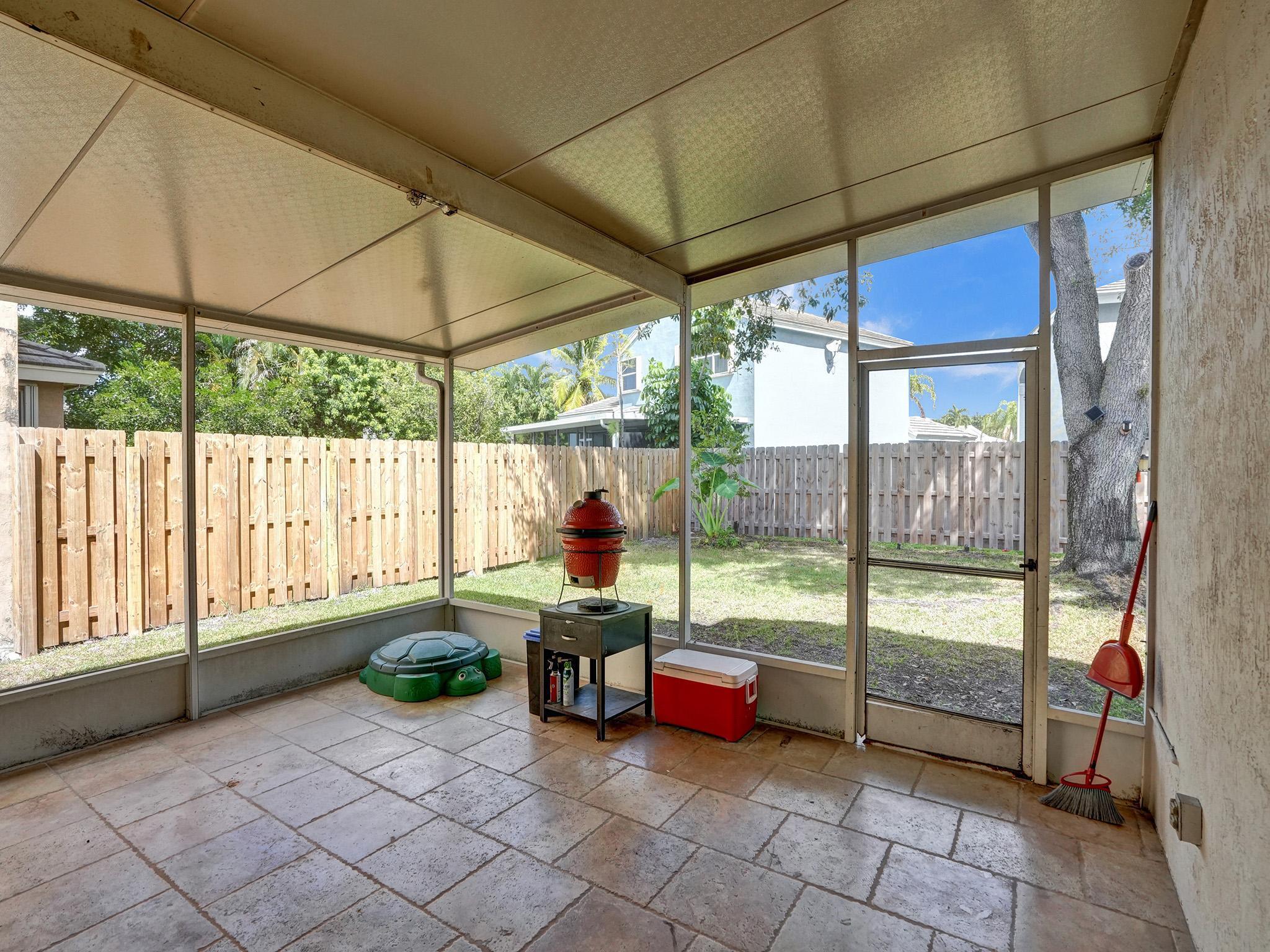 5522 NW 55th, Coconut Creek FL 33073