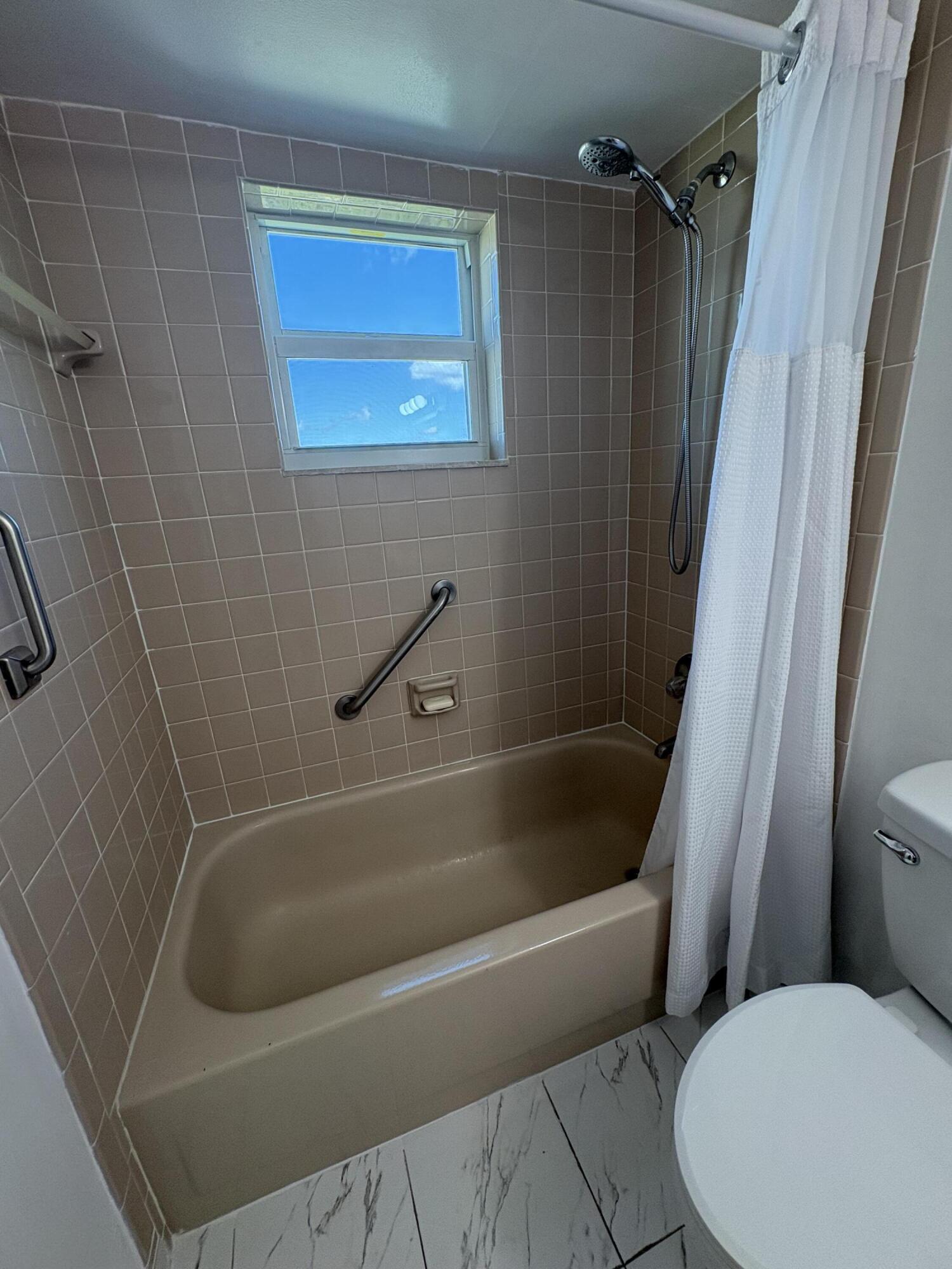 101 SE 3RD #501, Dania Beach FL 33004