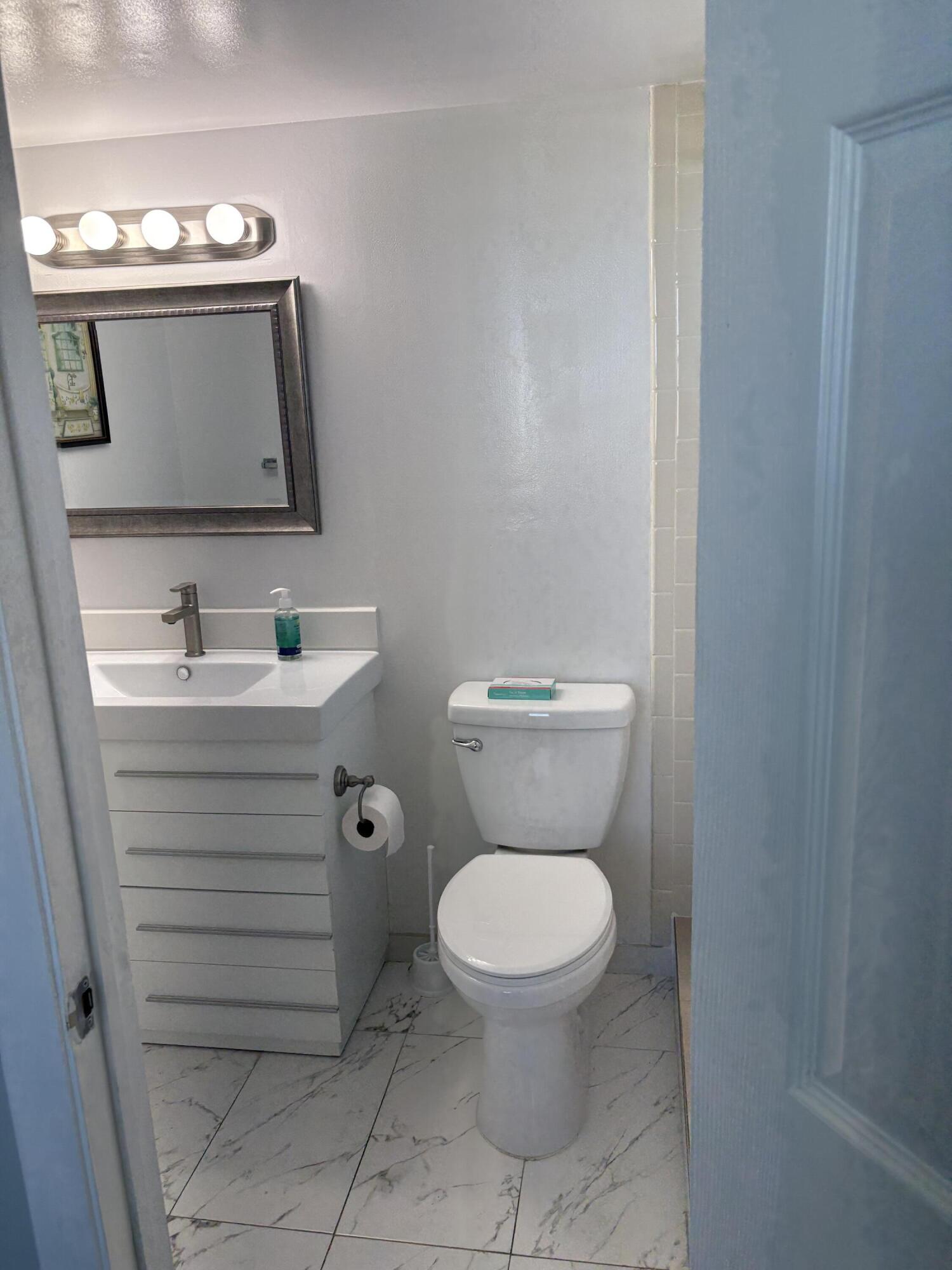 101 SE 3RD #501, Dania Beach FL 33004