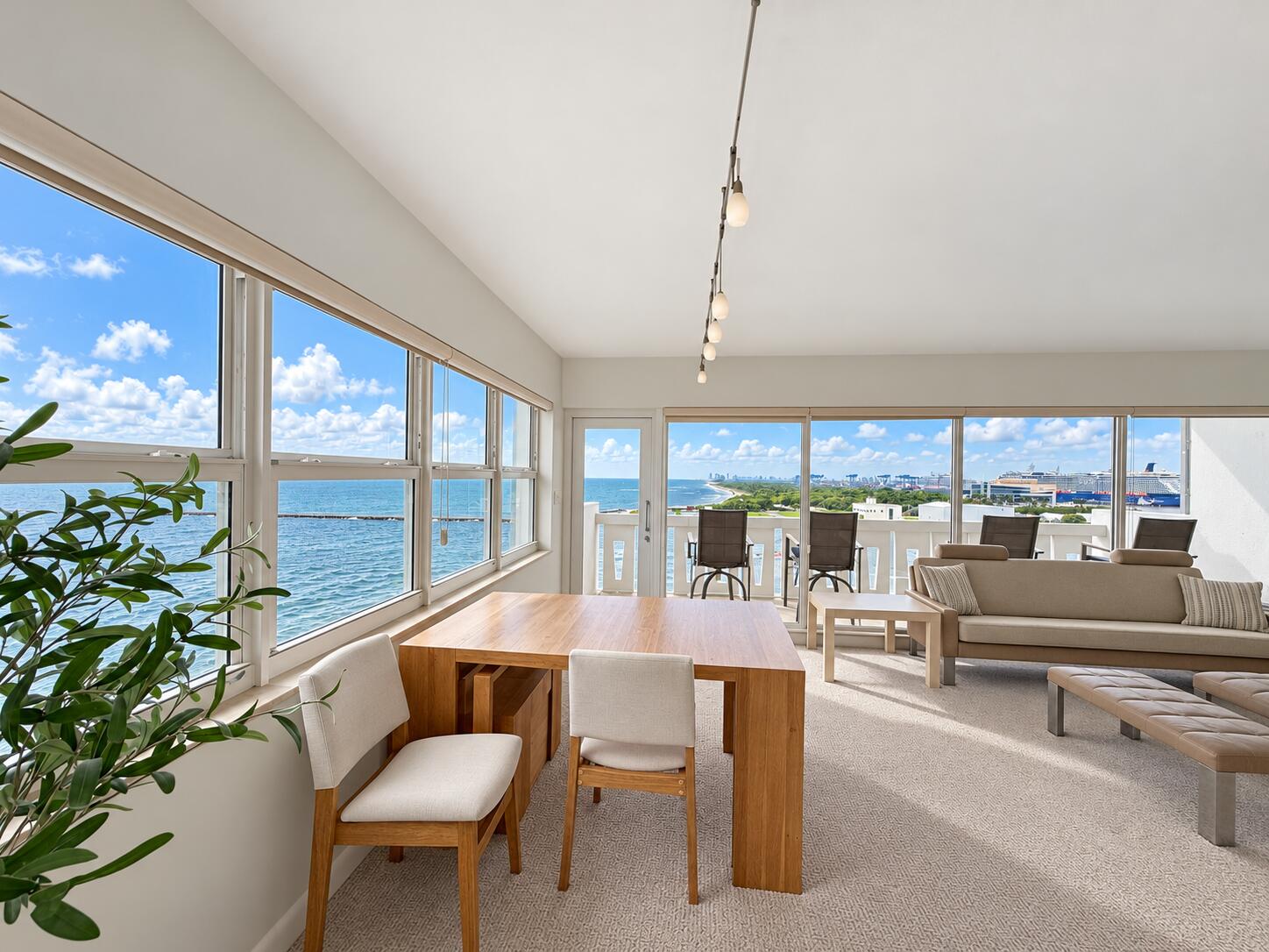 2100 S OCEAN #9M, Fort Lauderdale FL 33316