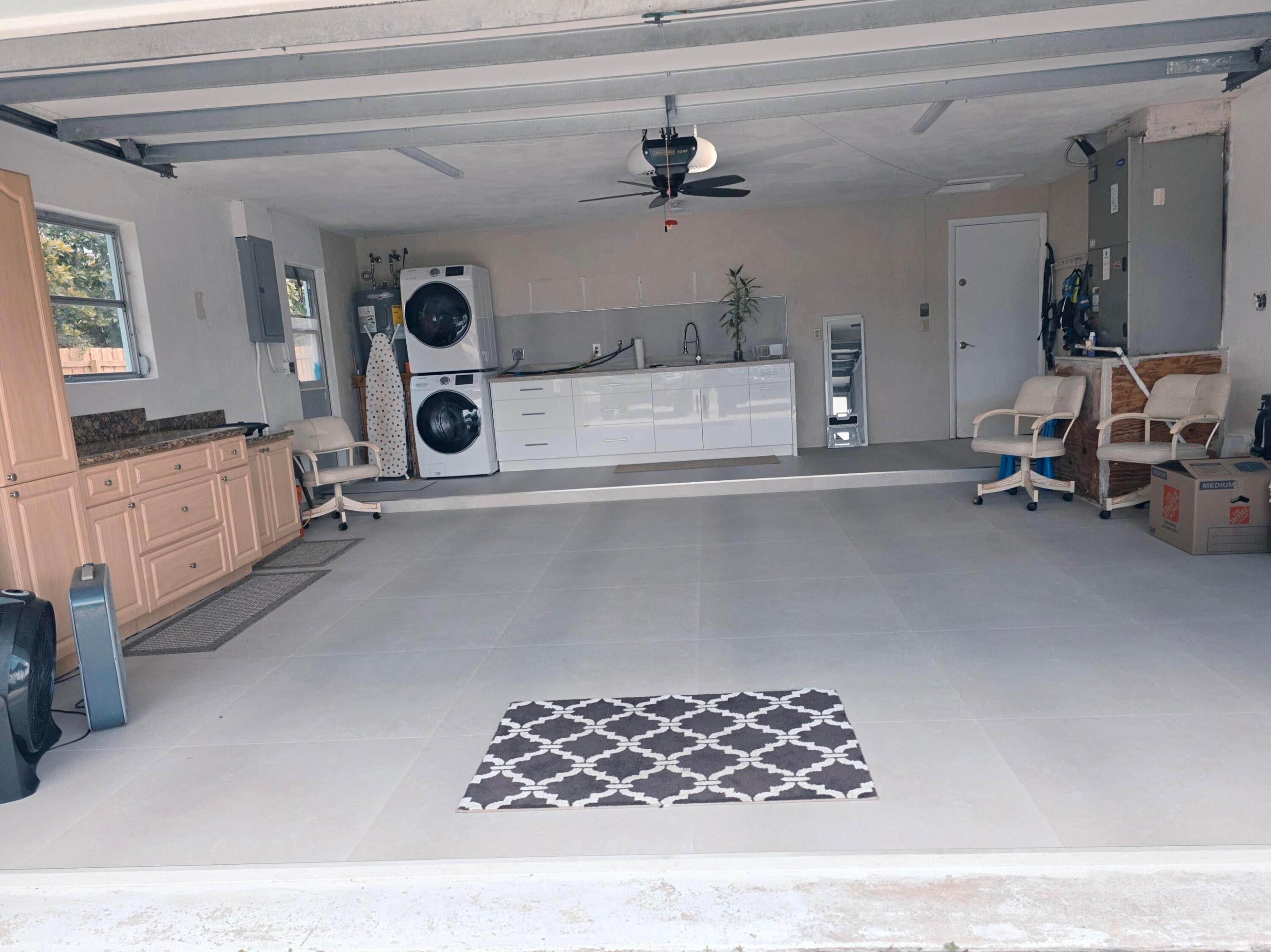 194 AKRON, Lake Worth FL 33467