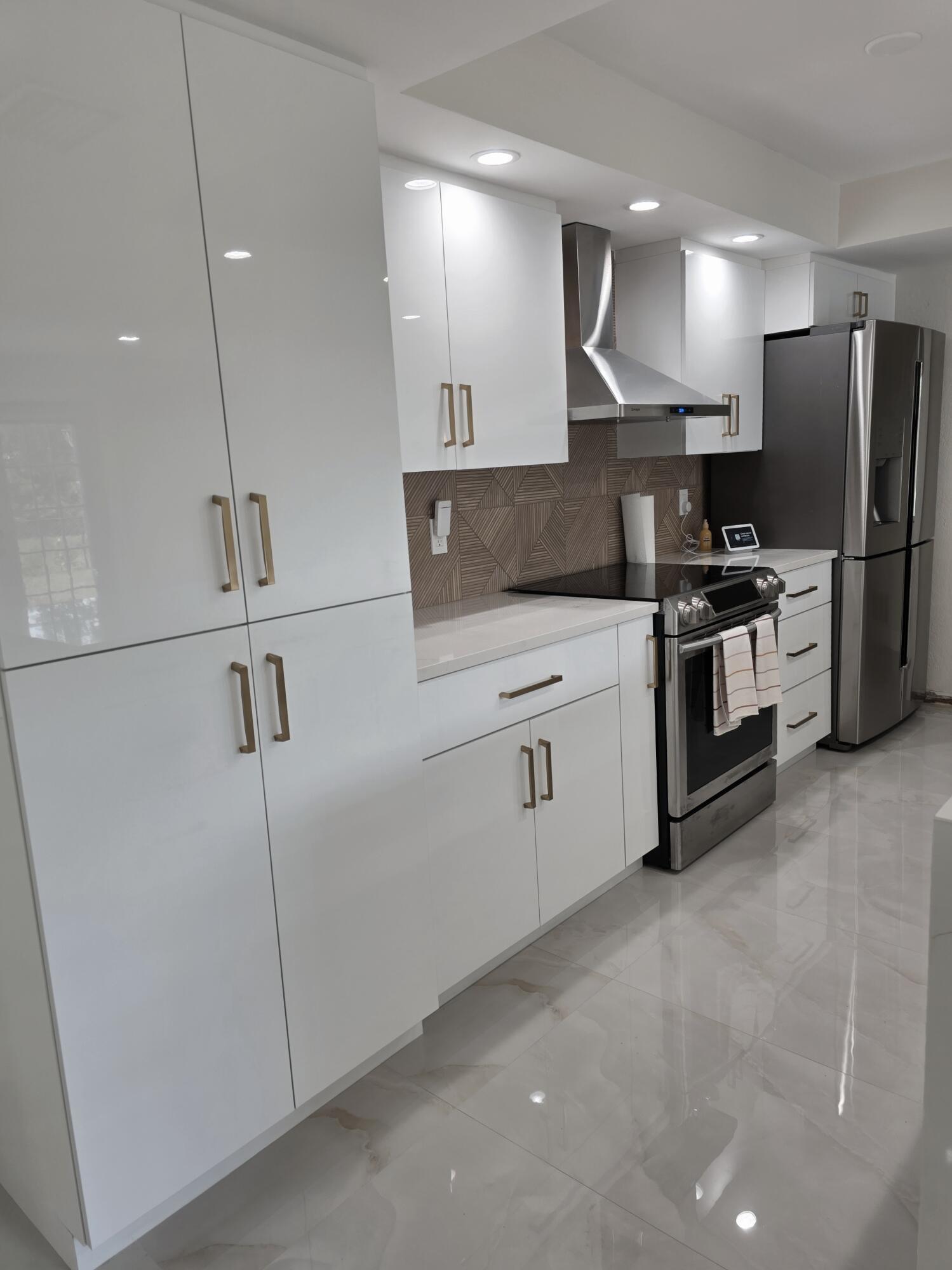 194 AKRON, Lake Worth FL 33467