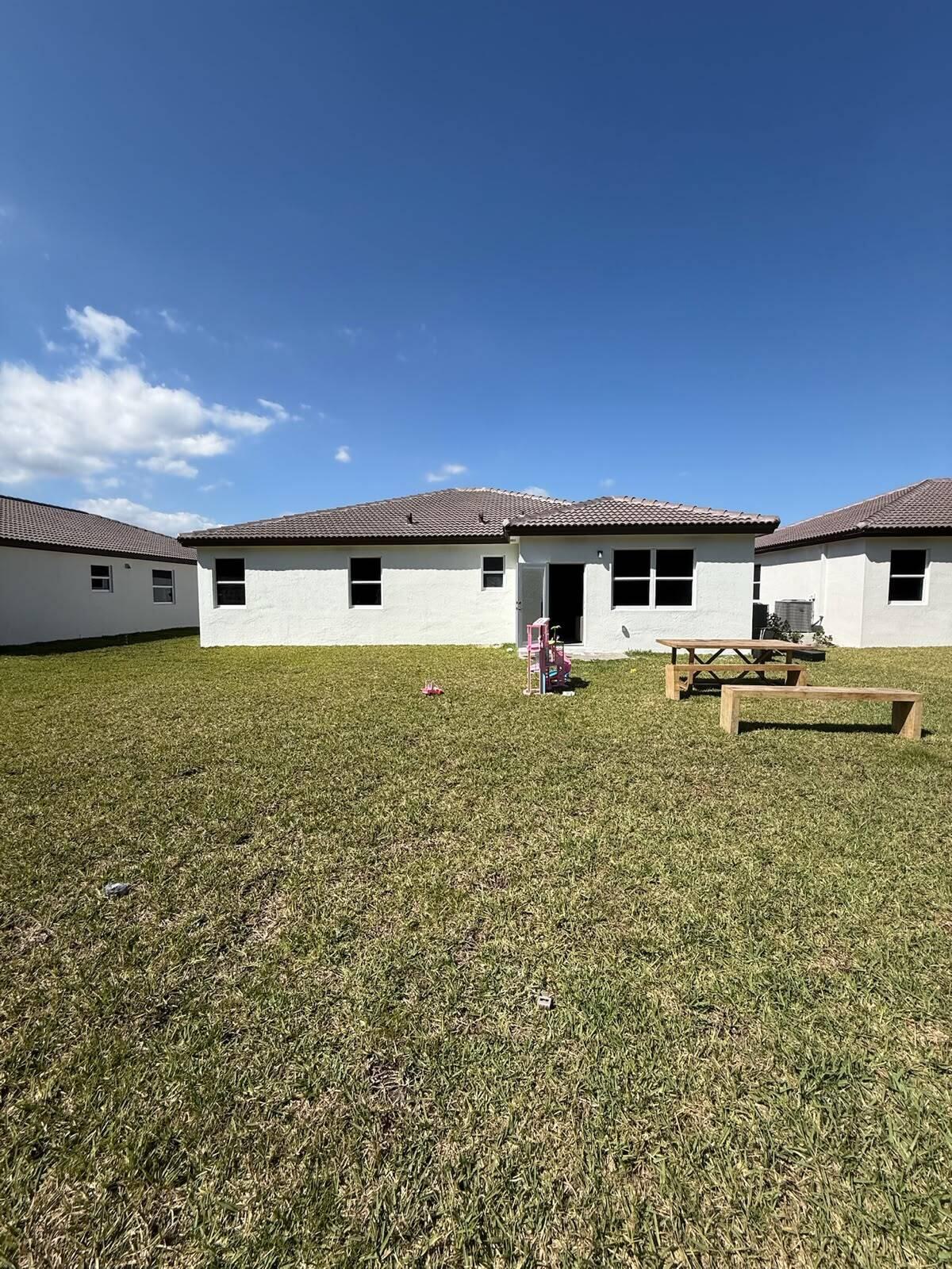2402 SE 30TH, Homestead FL 33035