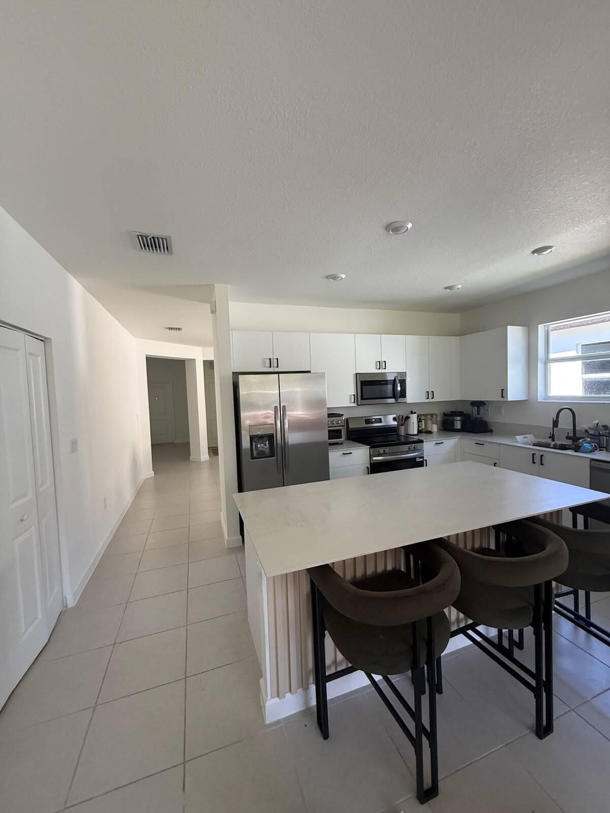 2402 SE 30TH, Homestead FL 33035