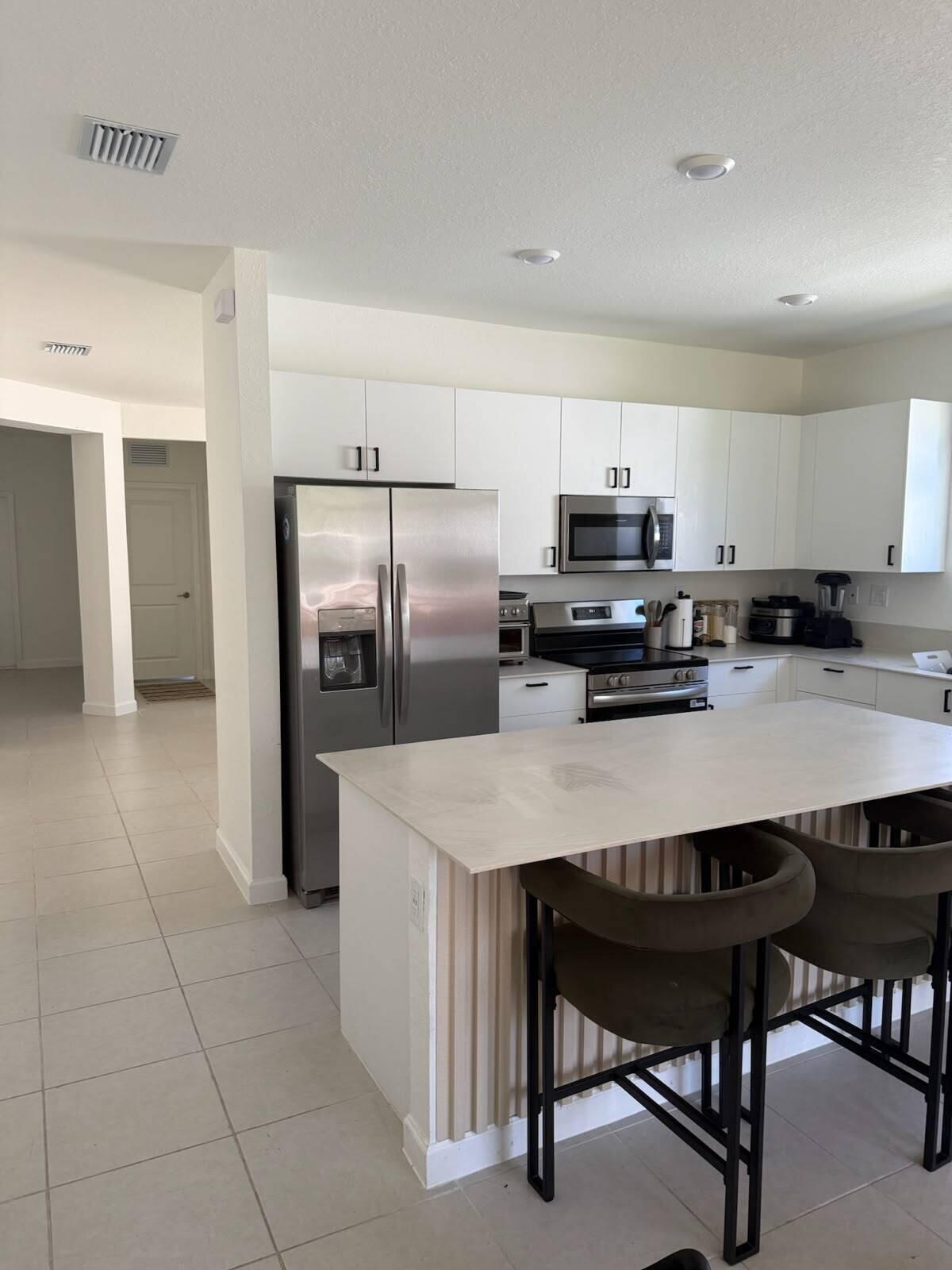 2402 SE 30TH, Homestead FL 33035