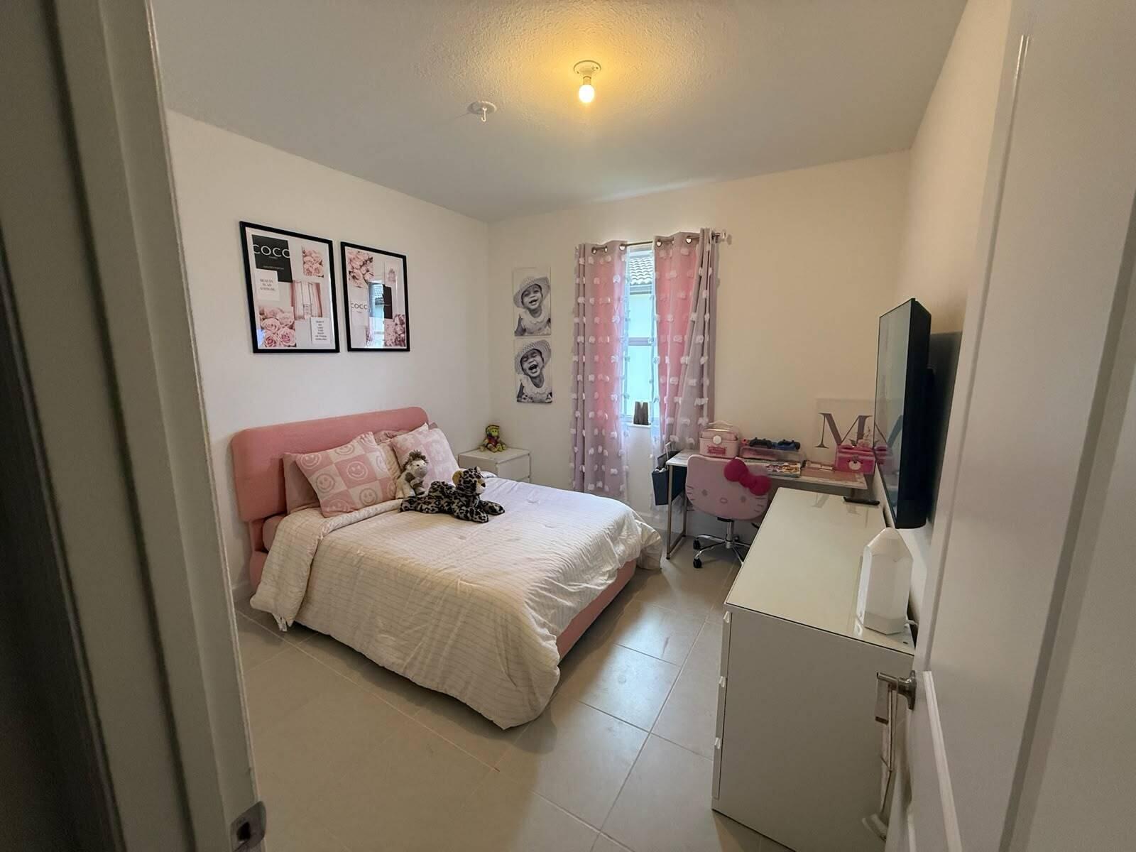 2402 SE 30TH, Homestead FL 33035