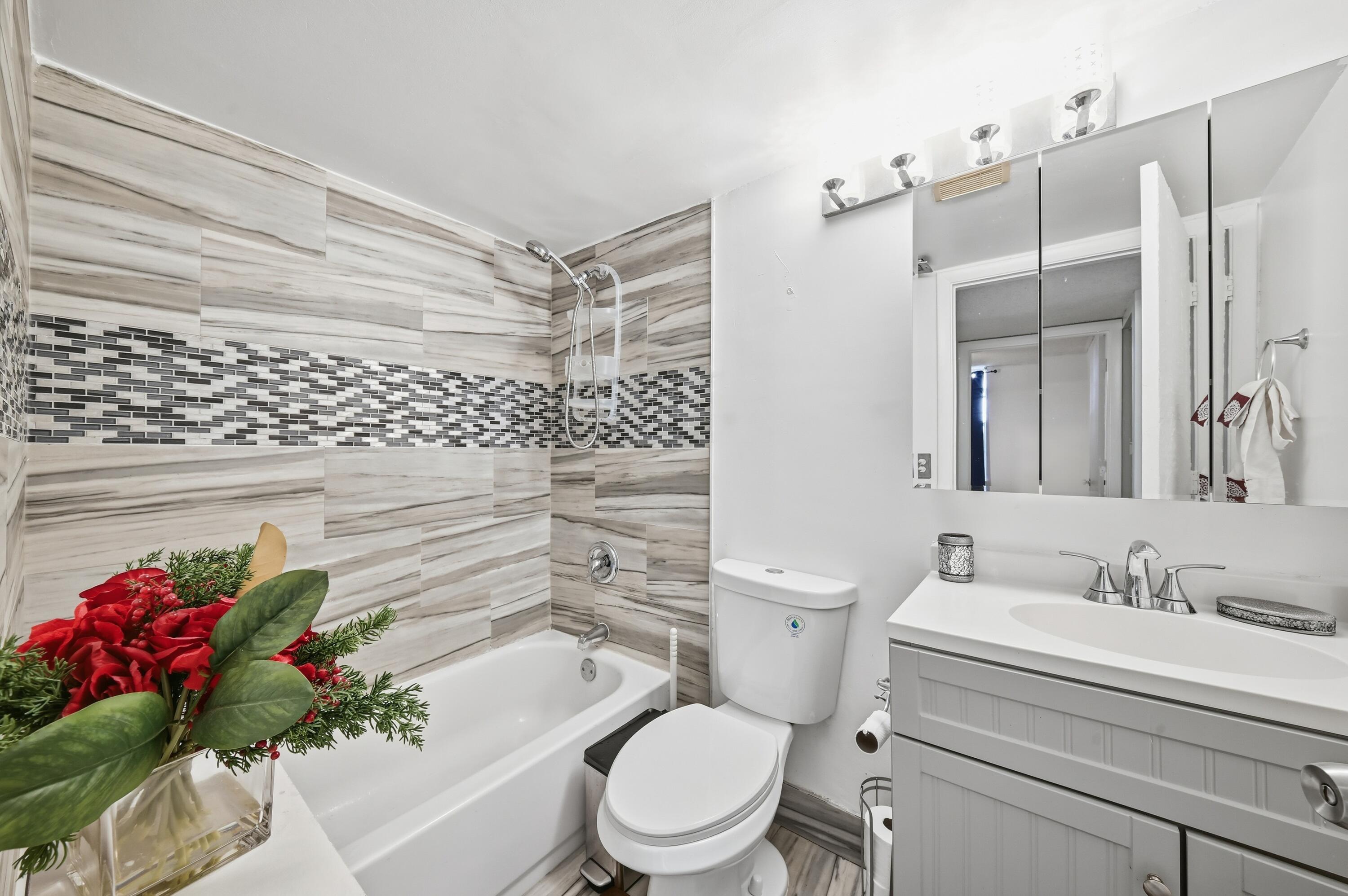 7875 MARGATE #101, Margate FL 33063