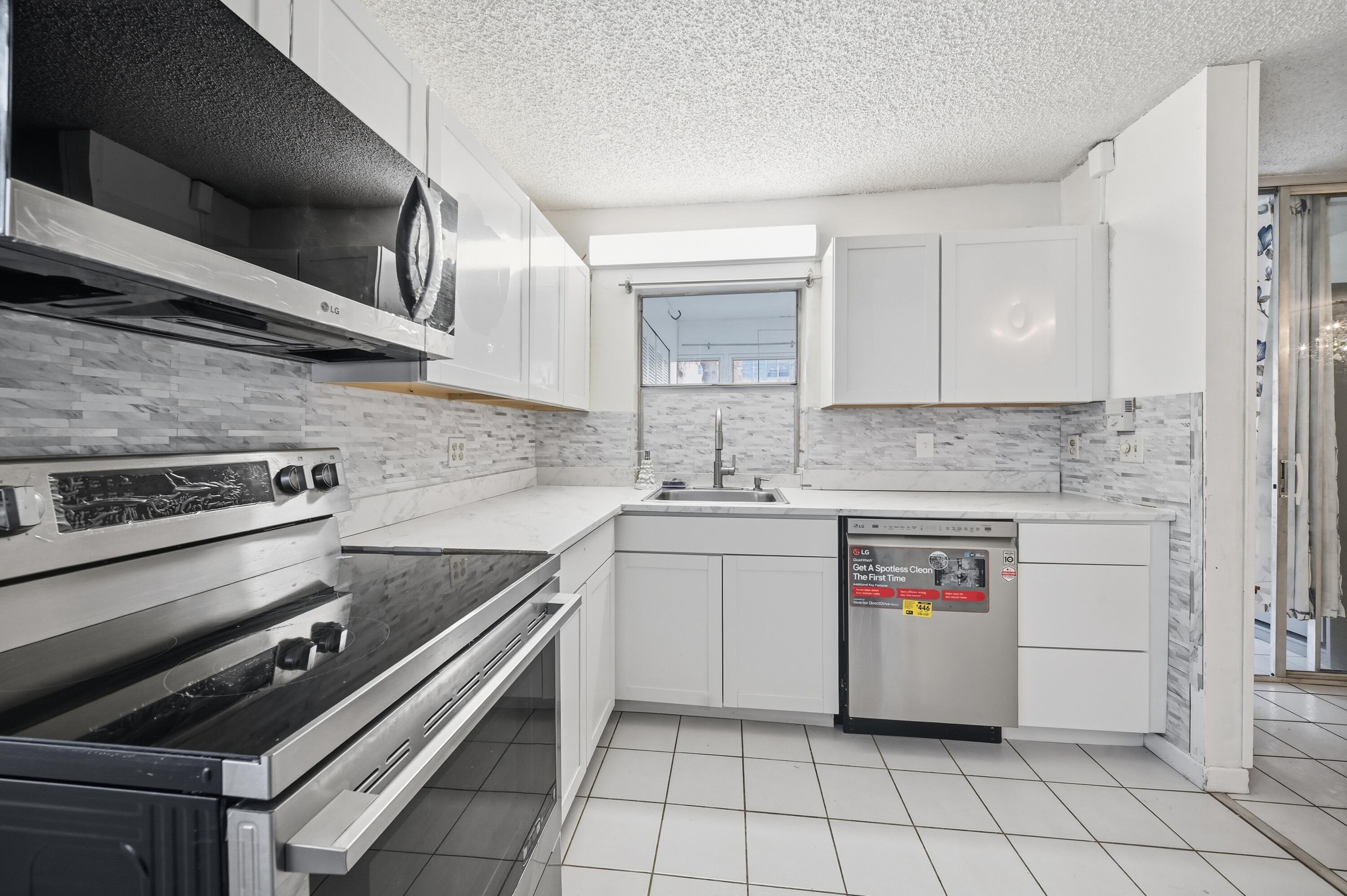 7875 MARGATE #101, Margate FL 33063