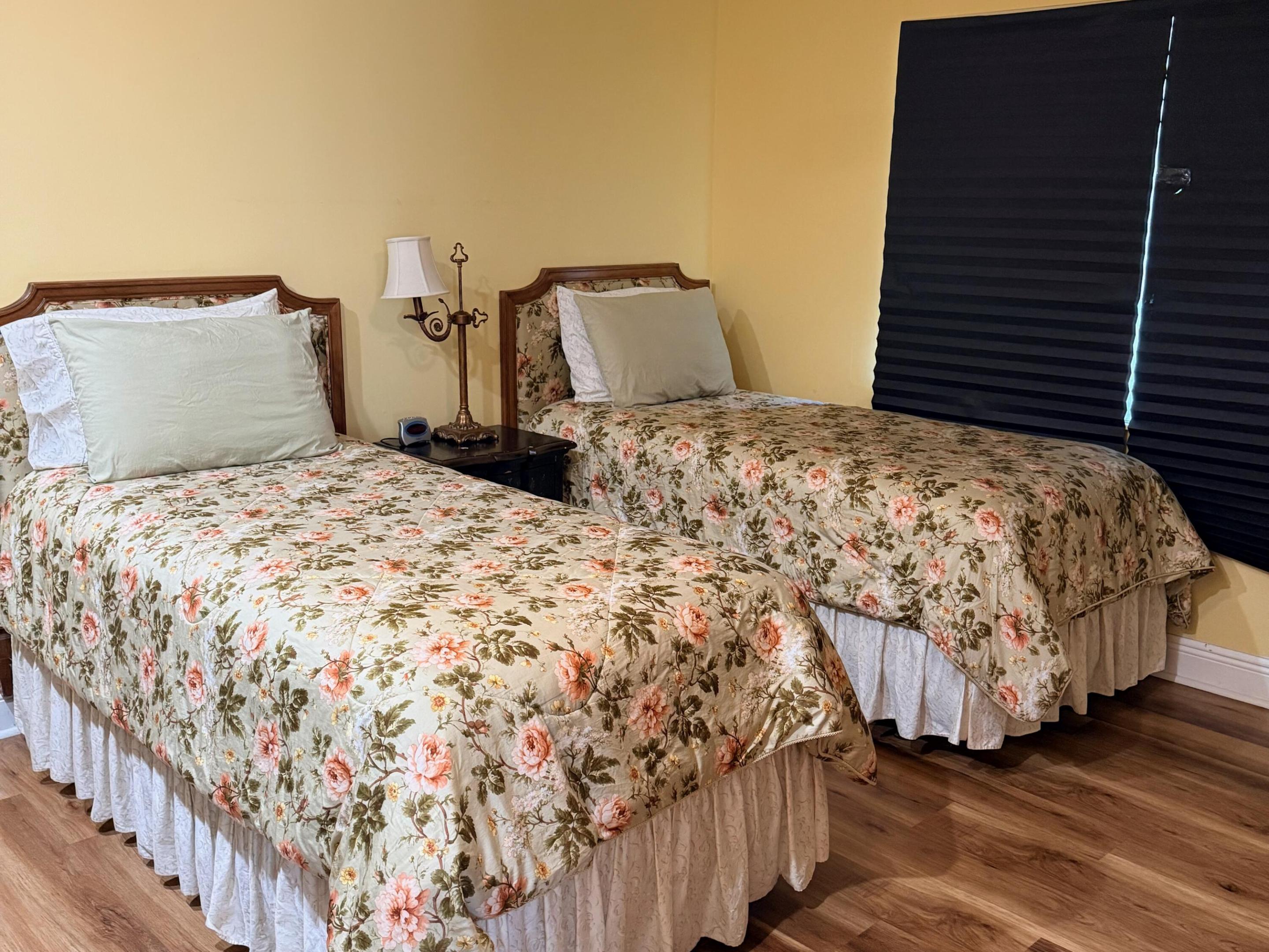 2 SOUTHPORT #B, Boynton Beach FL 33436