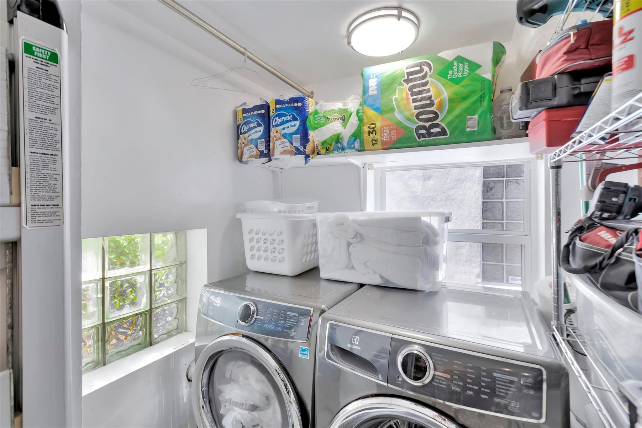 2517 E LAS OLAS, Fort Lauderdale FL 33301