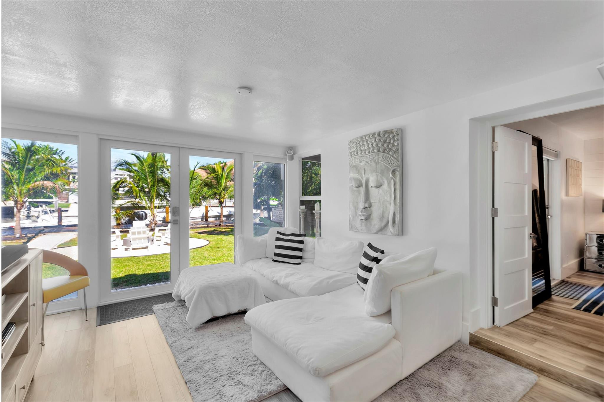 2517 E LAS OLAS, Fort Lauderdale FL 33301