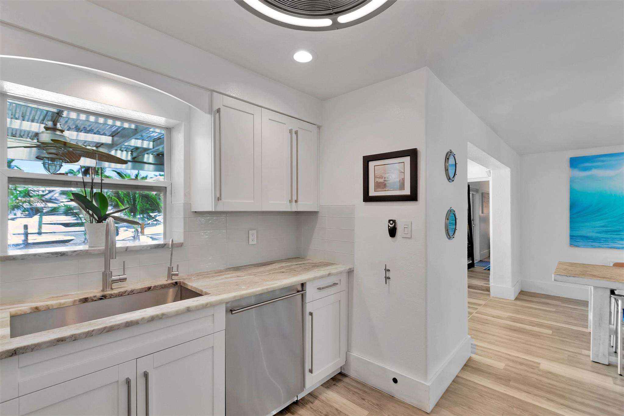 2517 E LAS OLAS, Fort Lauderdale FL 33301