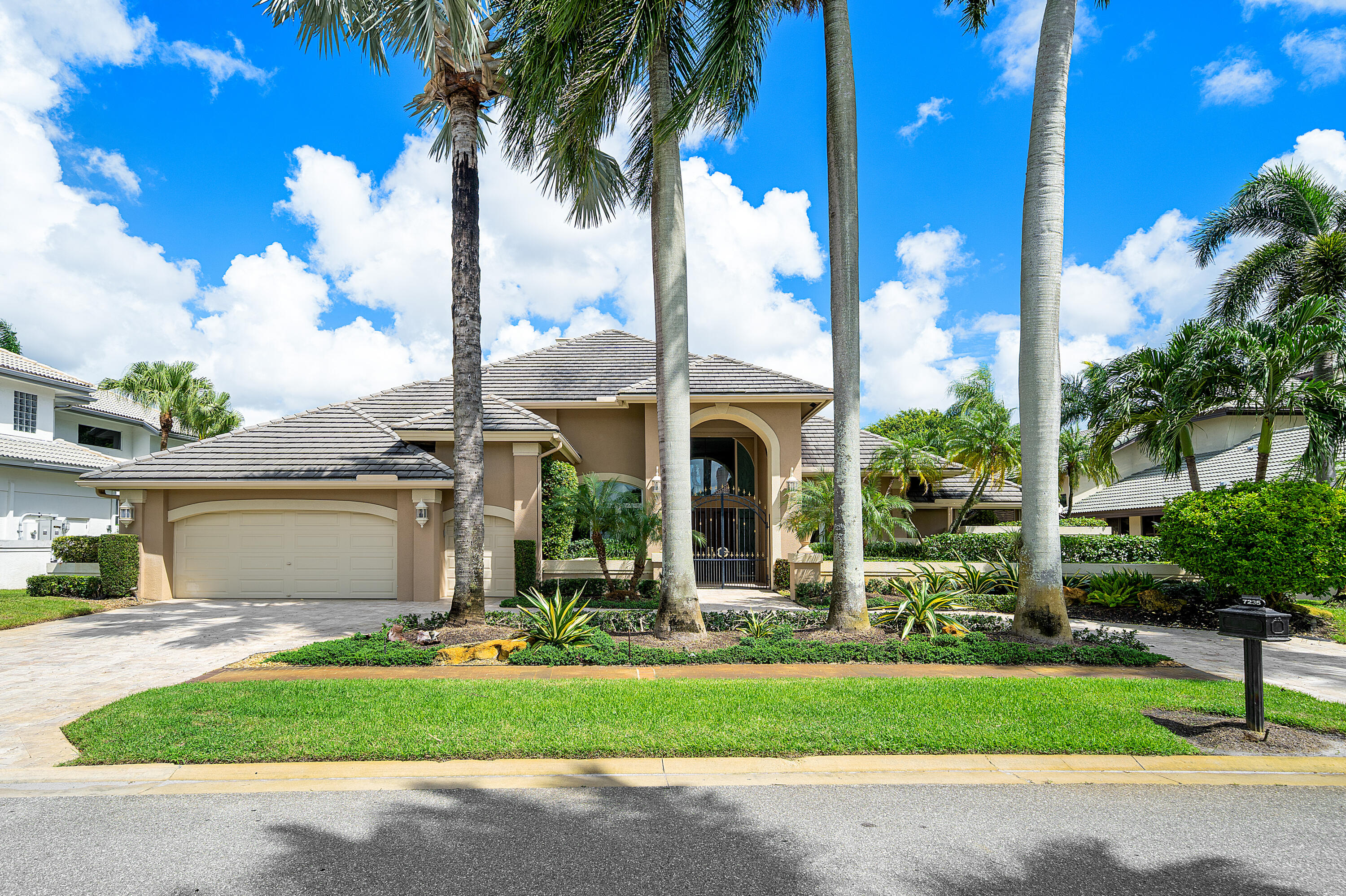 7235 QUEENFERRY, Boca Raton FL 33496
