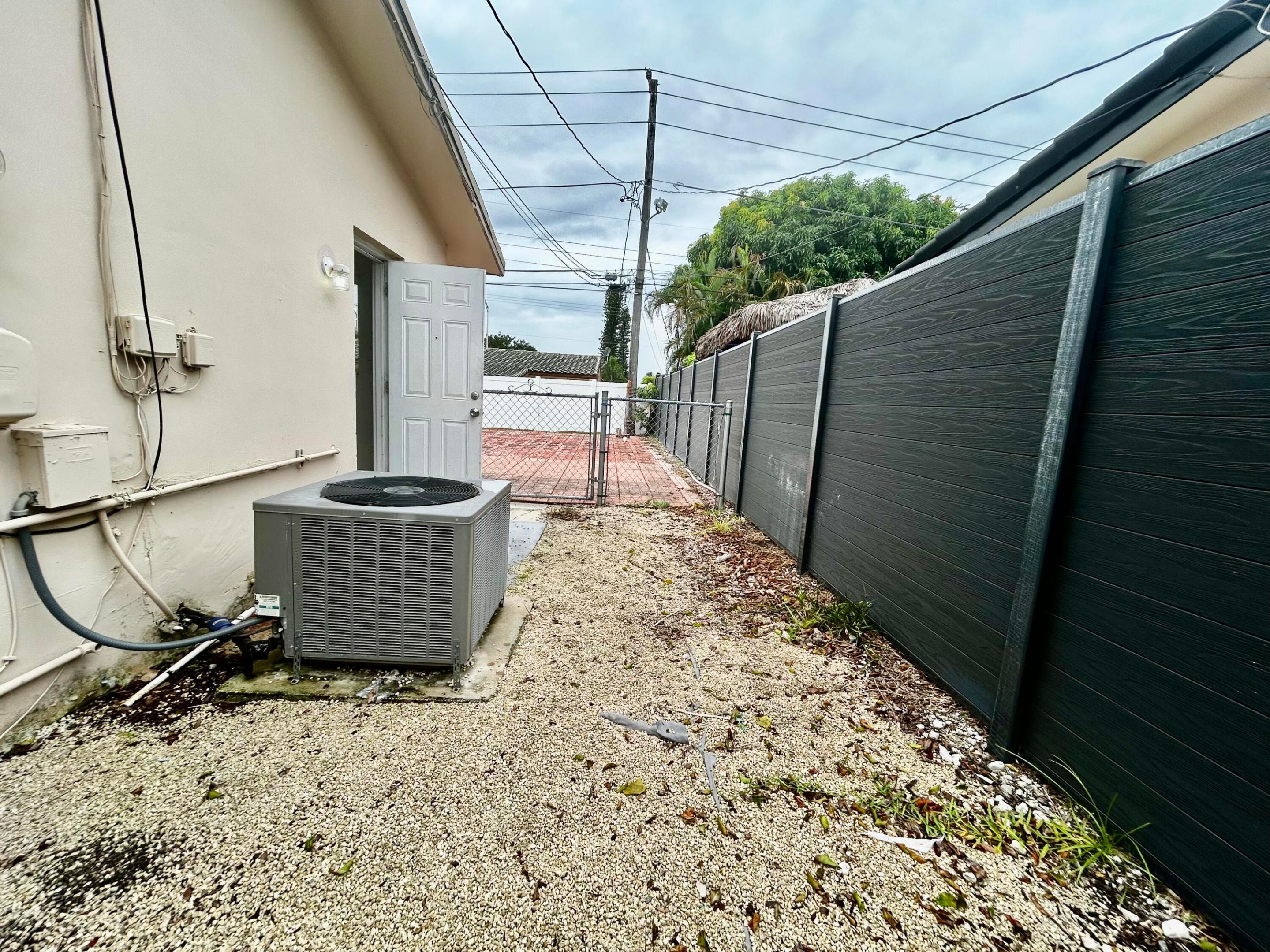 5151 NE 18th, Fort Lauderdale FL 33308